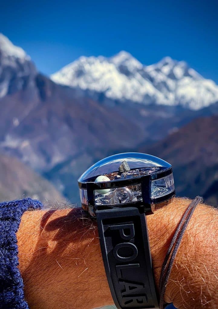 Himalaya Kayalıklarından Bir Saat
