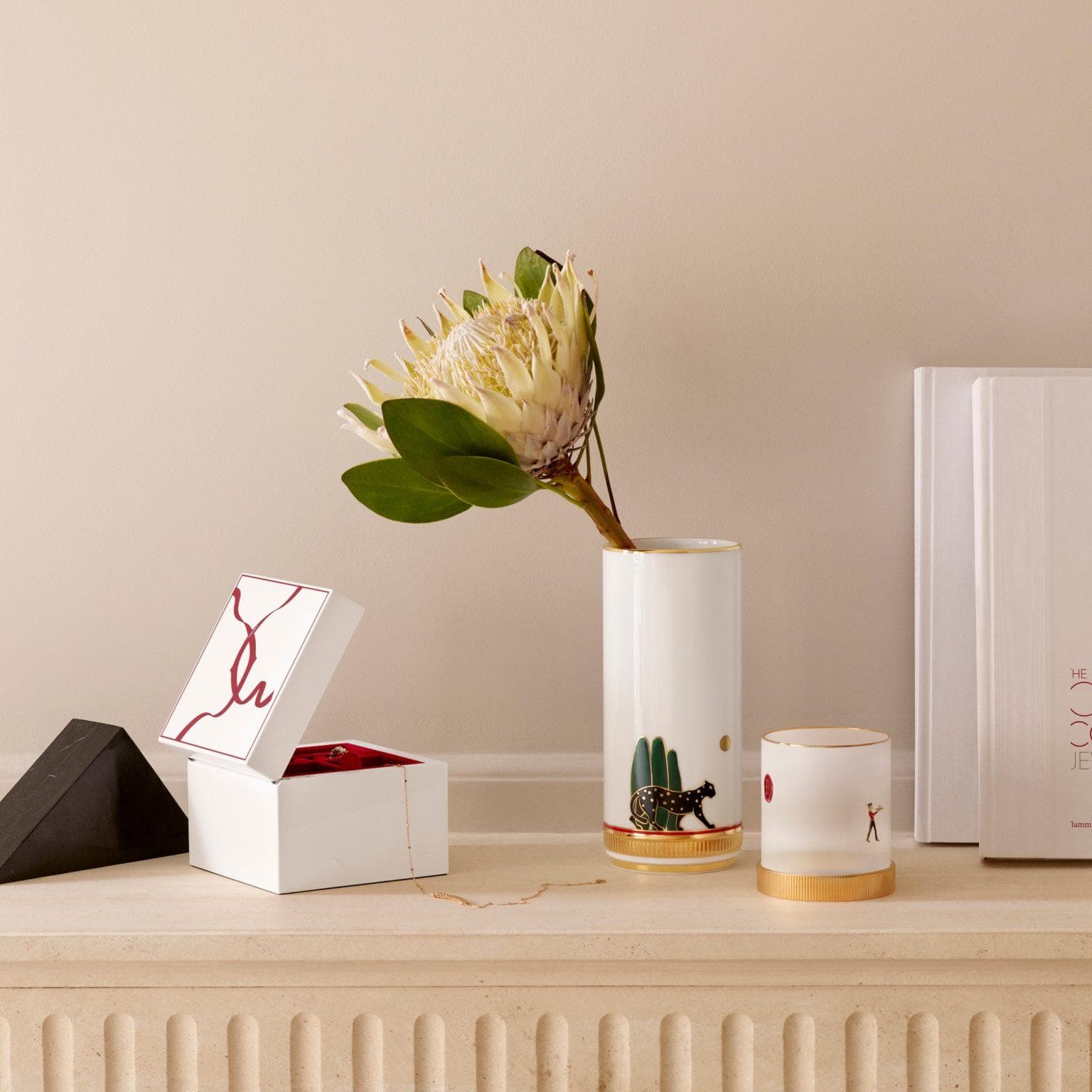 Cartier “The Art of Living”le Artık Her Köşeye Hakim!