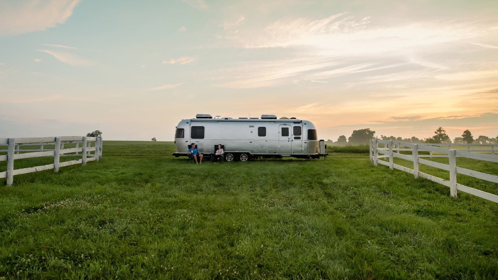 İkonik Airstream Karavanları