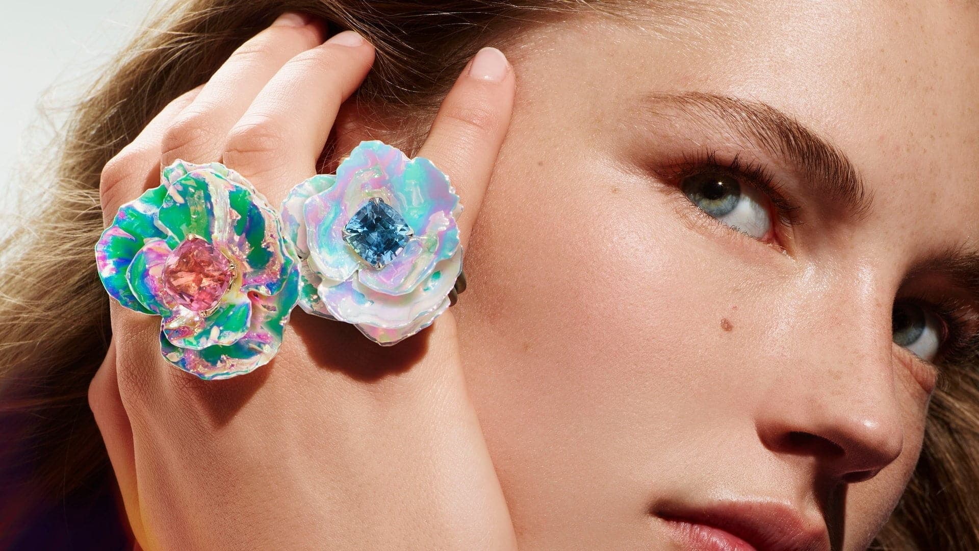 Boucheron’s Holographic Collection