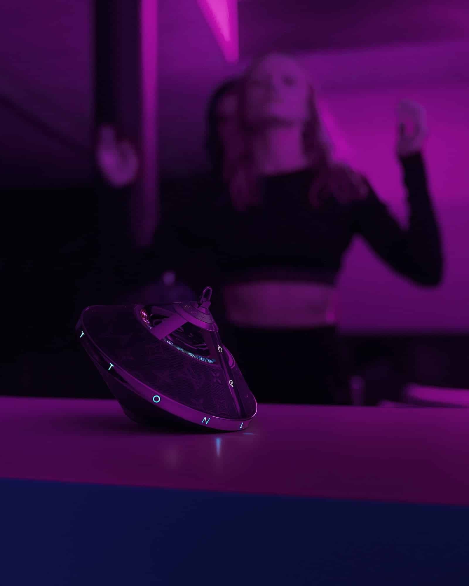 Minik Bir UFO, Bir Topaç Yahut Bir Hoparlör: Louis Vuitton Horizon Light Up