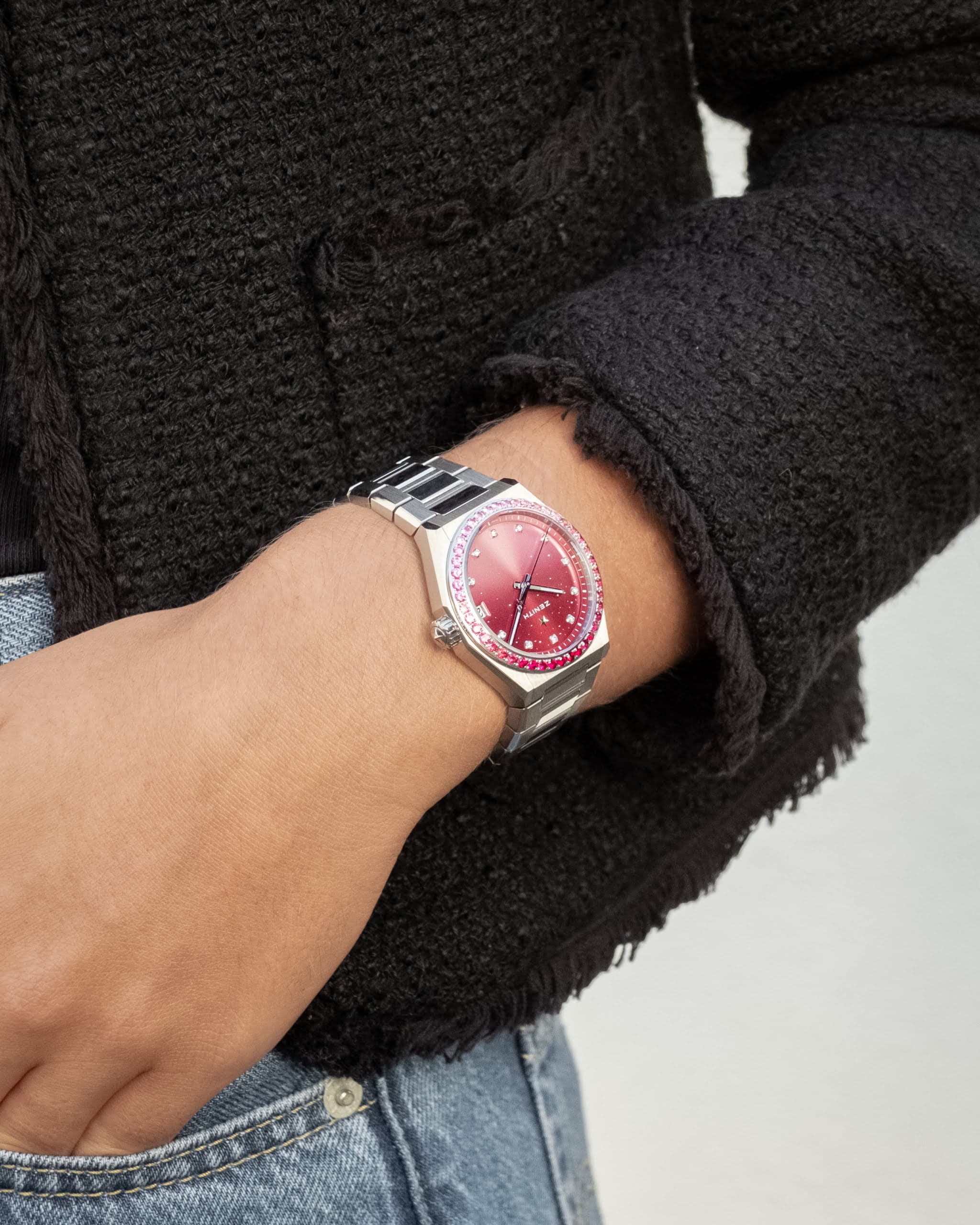 Bir Pembe Kurdele: DEFY Midnight Pink Ribbon