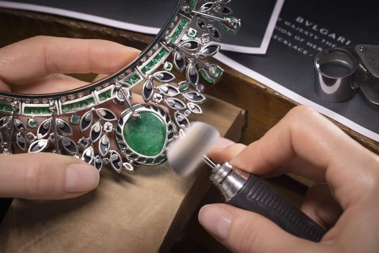 Kraliçe II. Elizabeth’in Platin Jübile’sine özel olarak hazırlanan Bulgari Tacı