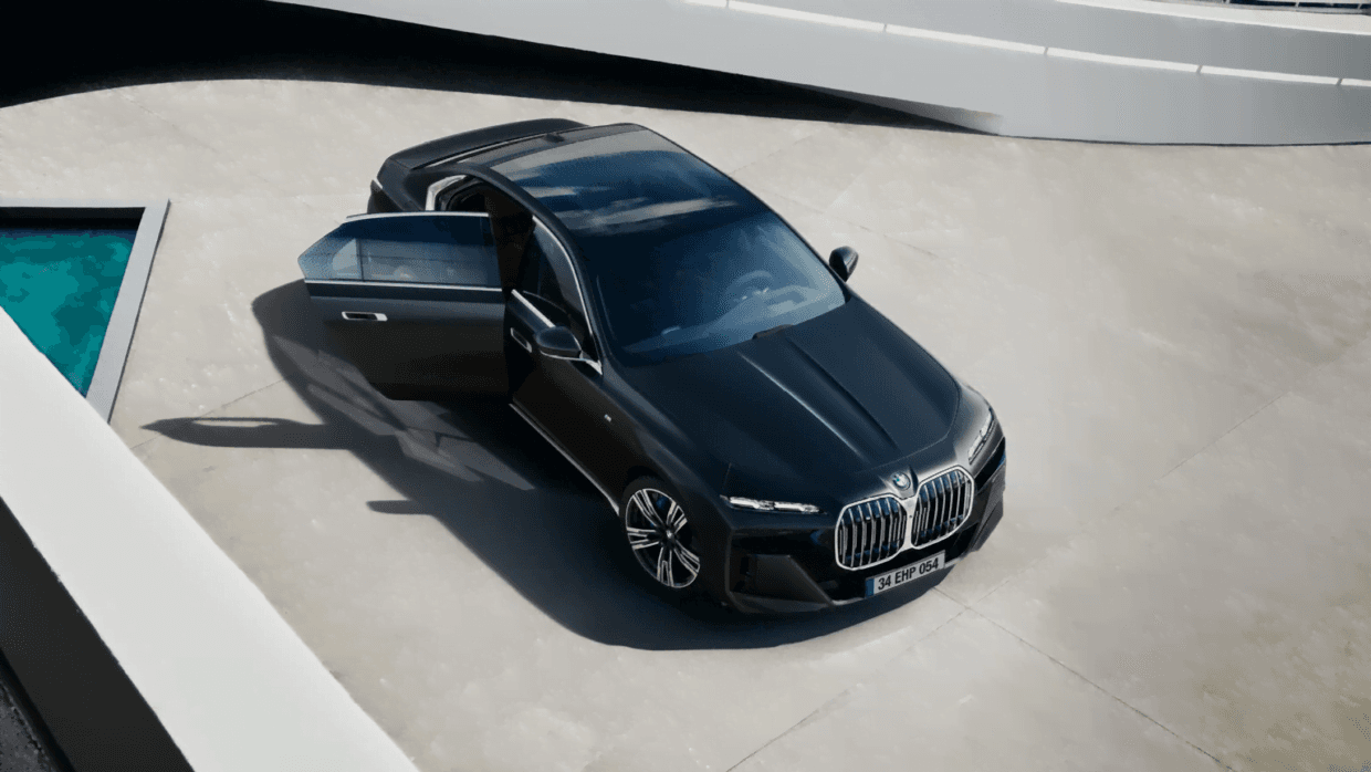 From BMW’s Flagship: New BMW 7 Series Sedan