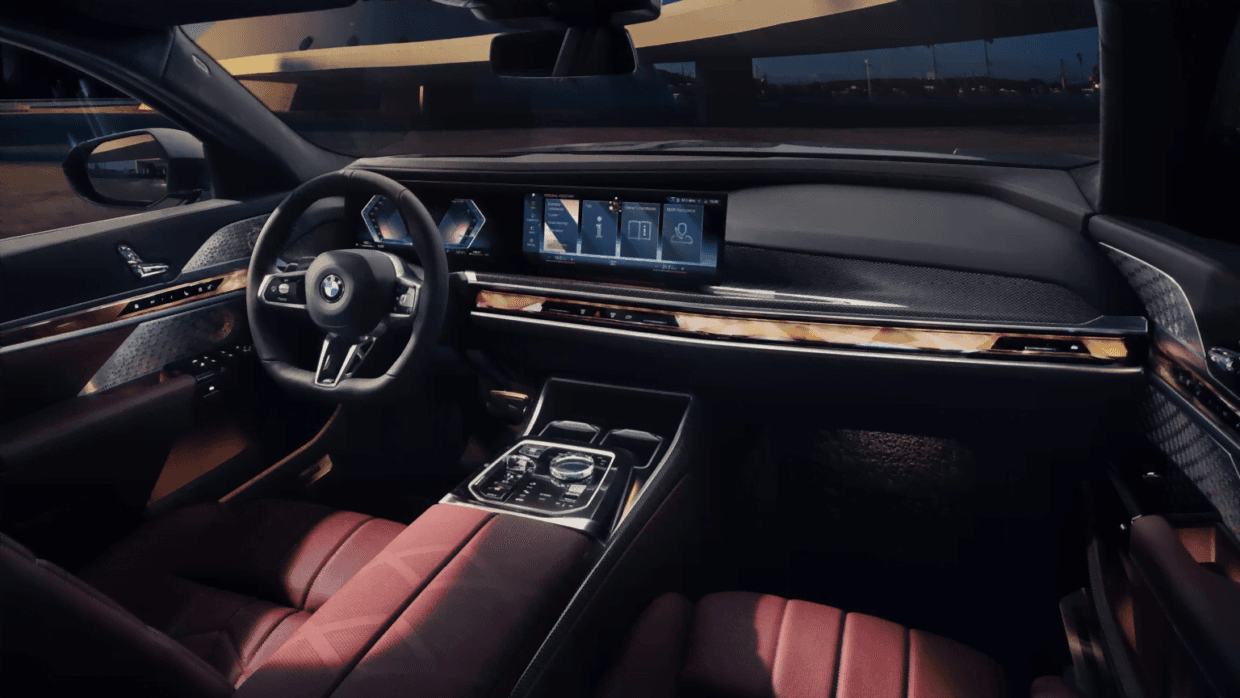 From BMW’s Flagship: New BMW 7 Series Sedan
