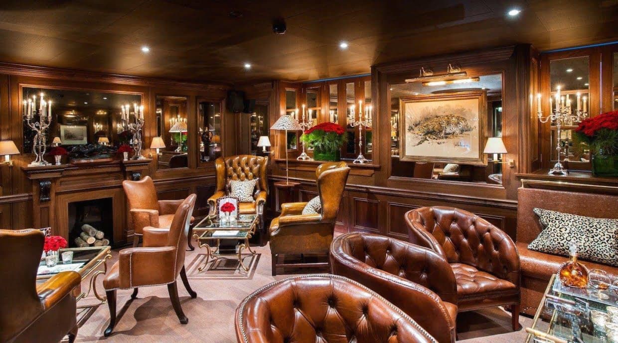leopard bar