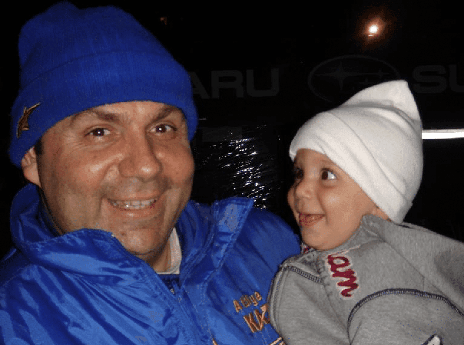 Kerem Kazaz, 2007 Türkiye Şampiyonu Ercan Kazaz'ın kucağında.