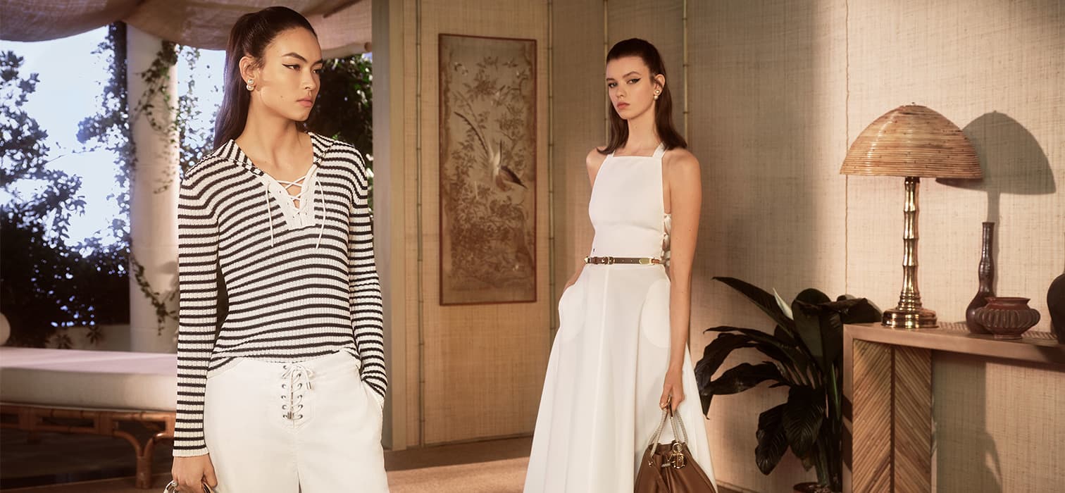 Özgün ve Minimalist: Kapsül Gardırop Nasıl Hazırlanır?