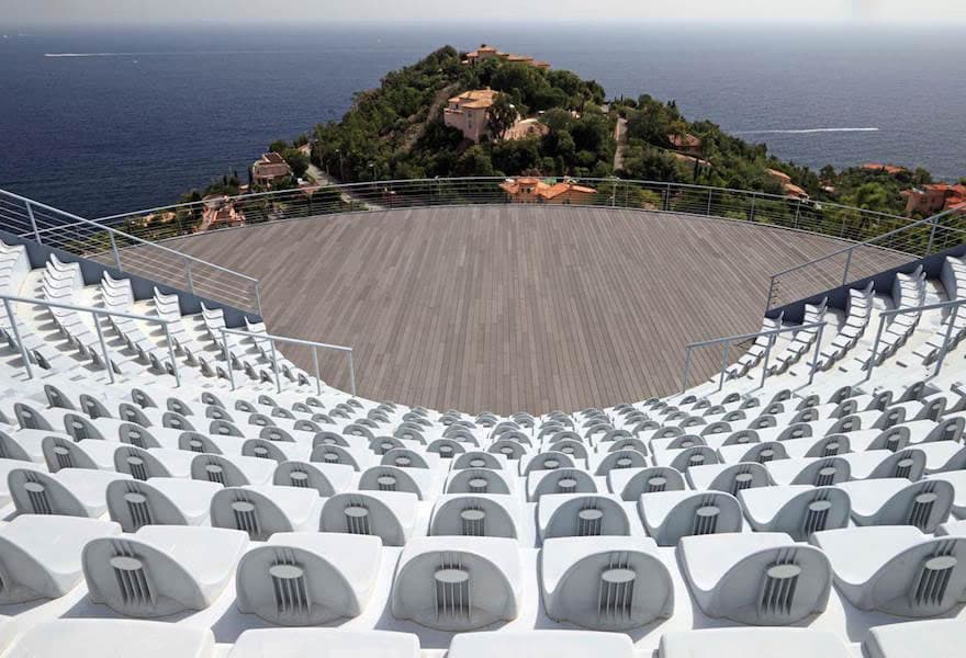 Amphitheatre Face Palais Bulles
