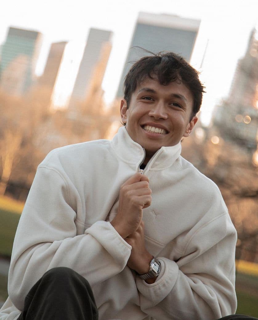 Alex Albon in Cartier