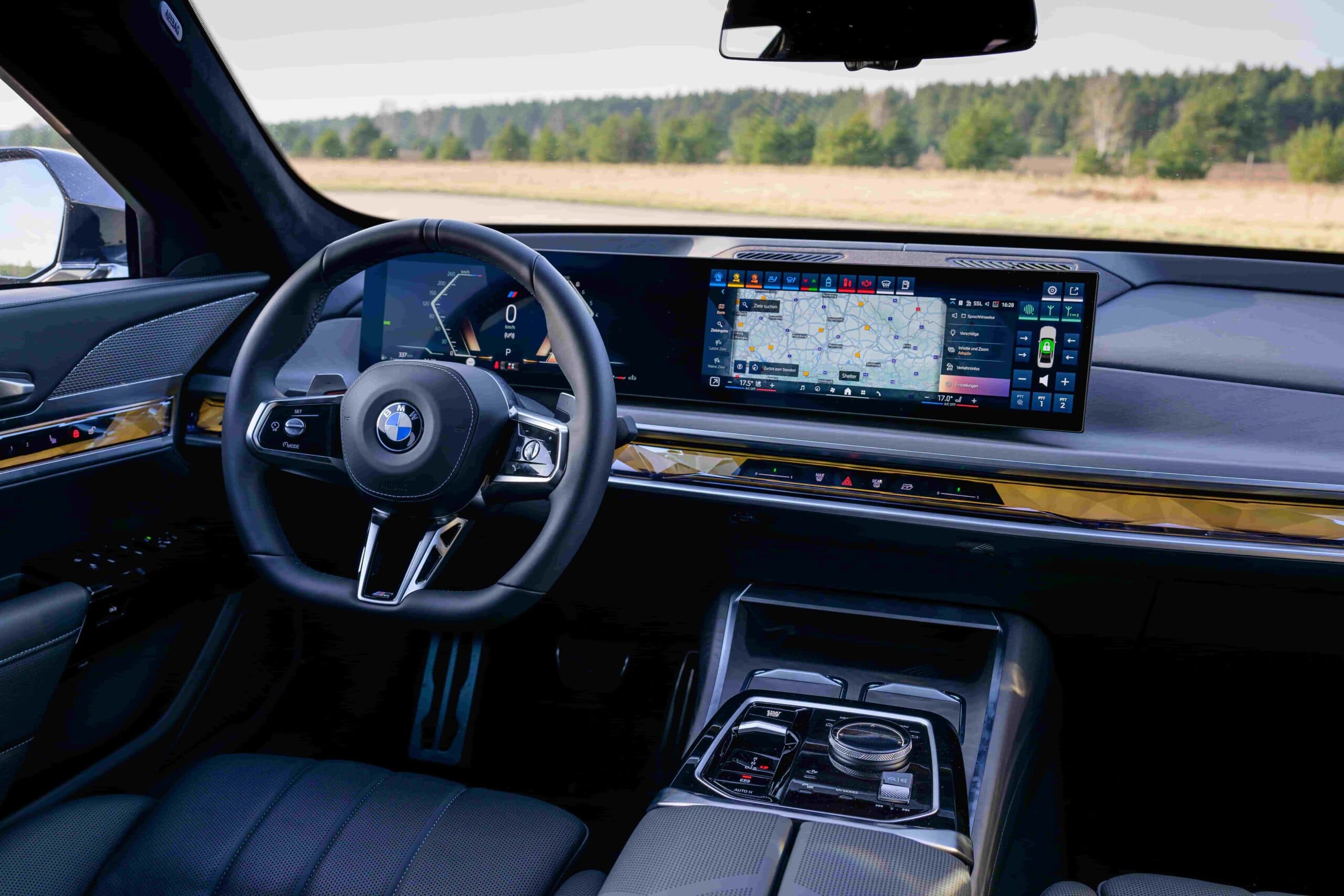 en iyi zirhli otomobiller bmw 01 1