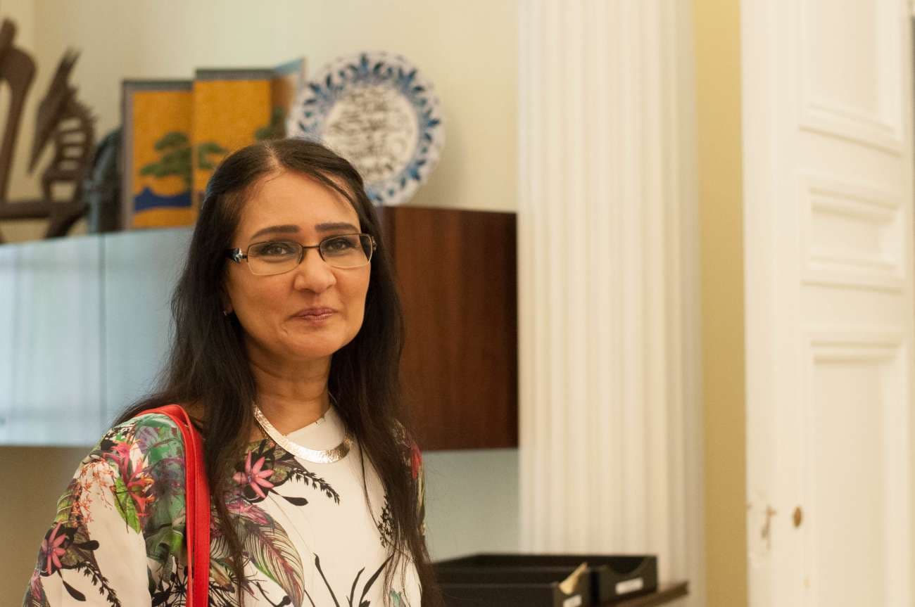 kadin yazarlar Ananda Devi