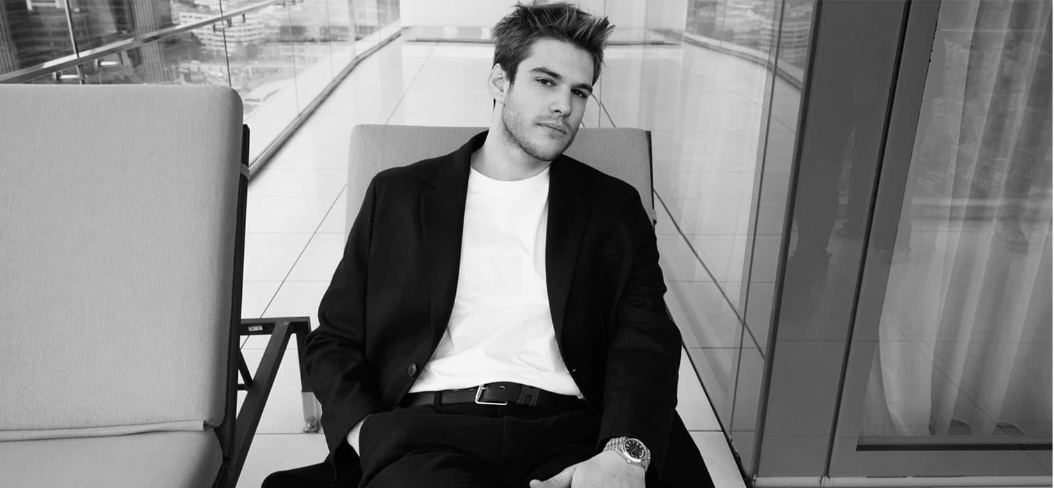 Özgür Daniel Foster: Bir Dehanın İzinde