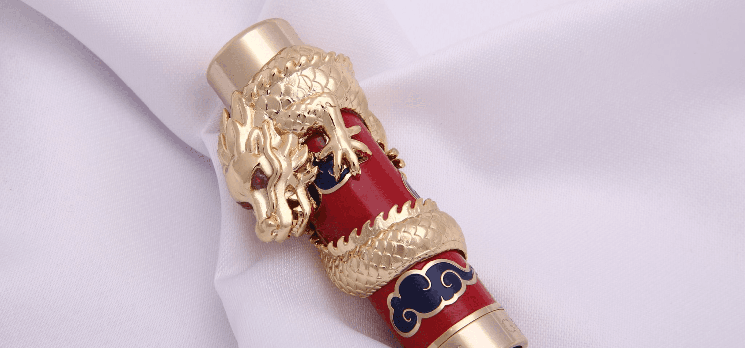 Piguet’nin Ejderha Yılı Dolma Kalemi