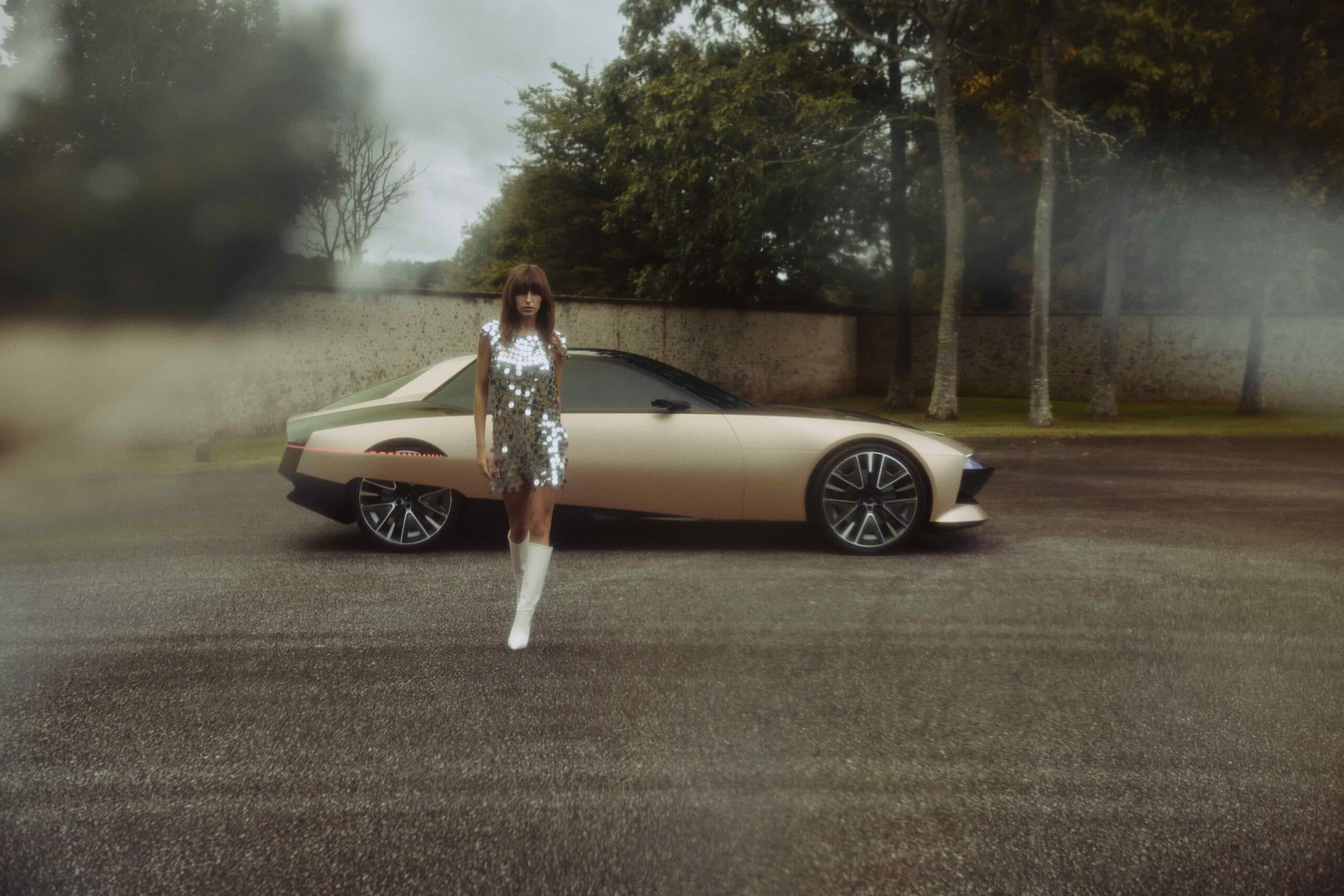 DS automobiles SM TRIBUTE