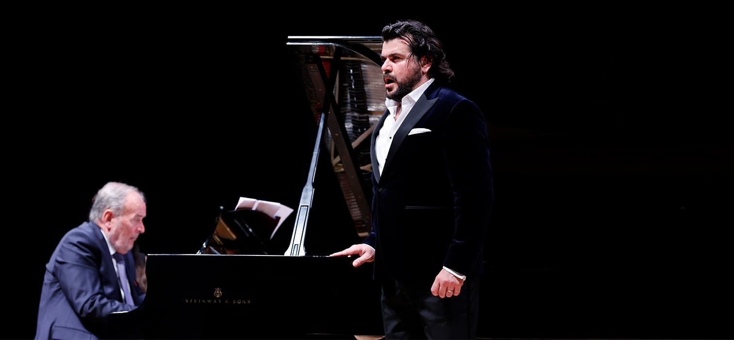 Kartal Karagedik: “Zamanın Geçişini Kabullenmek Bir Zaferdir”