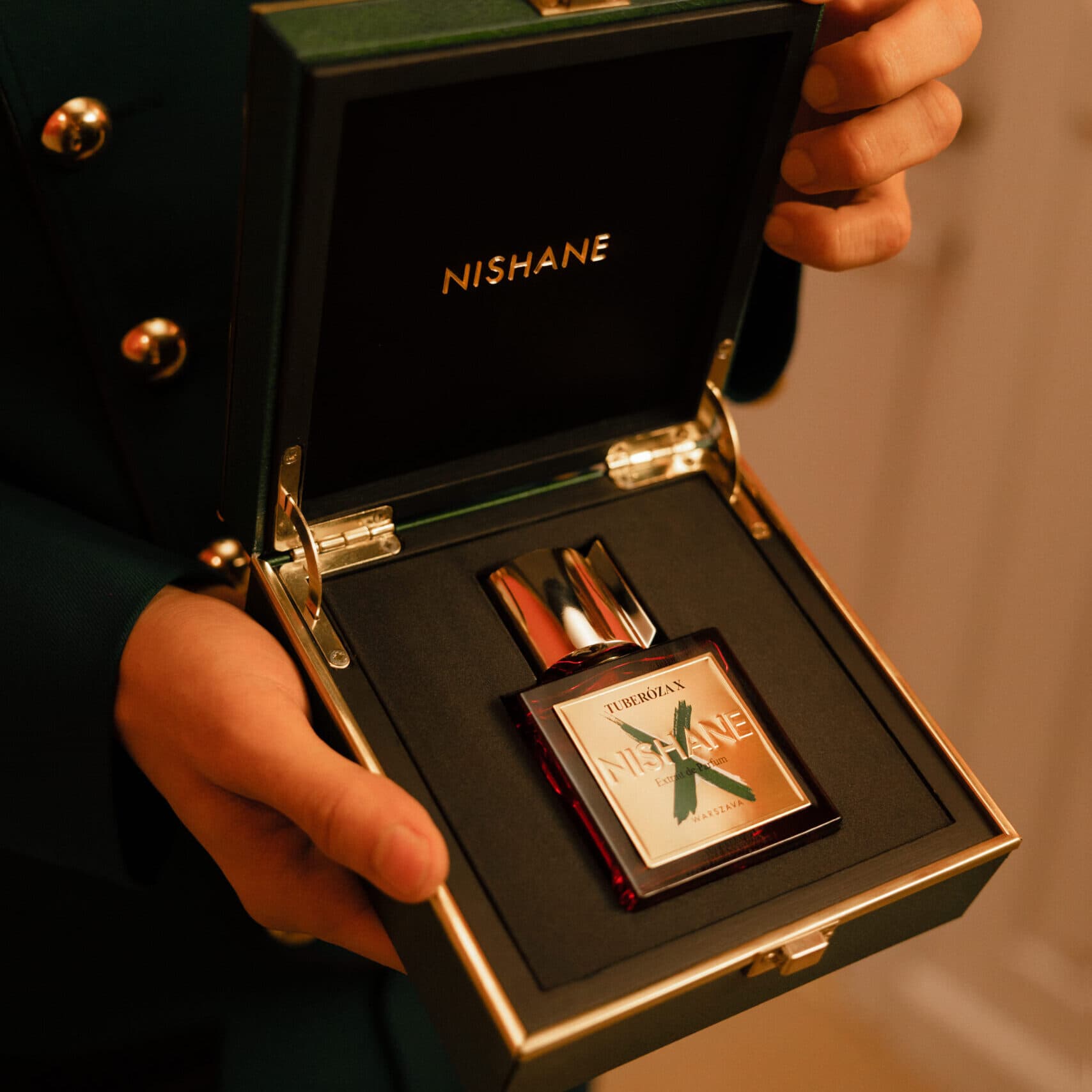 8683608071553 1  1 edited