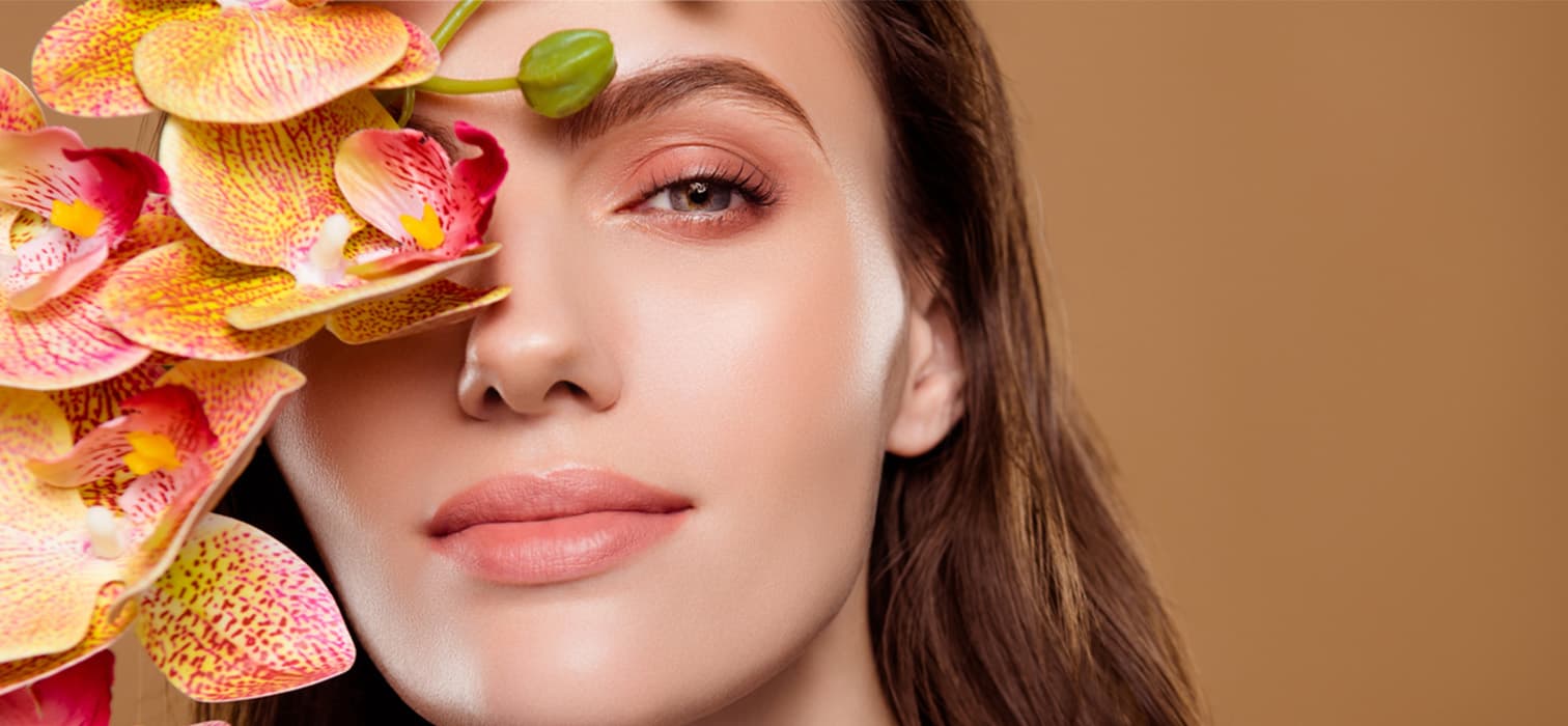 Yenilenmenin Mevsimi: Kadınlar için En Yeni Bahar Parfümleri