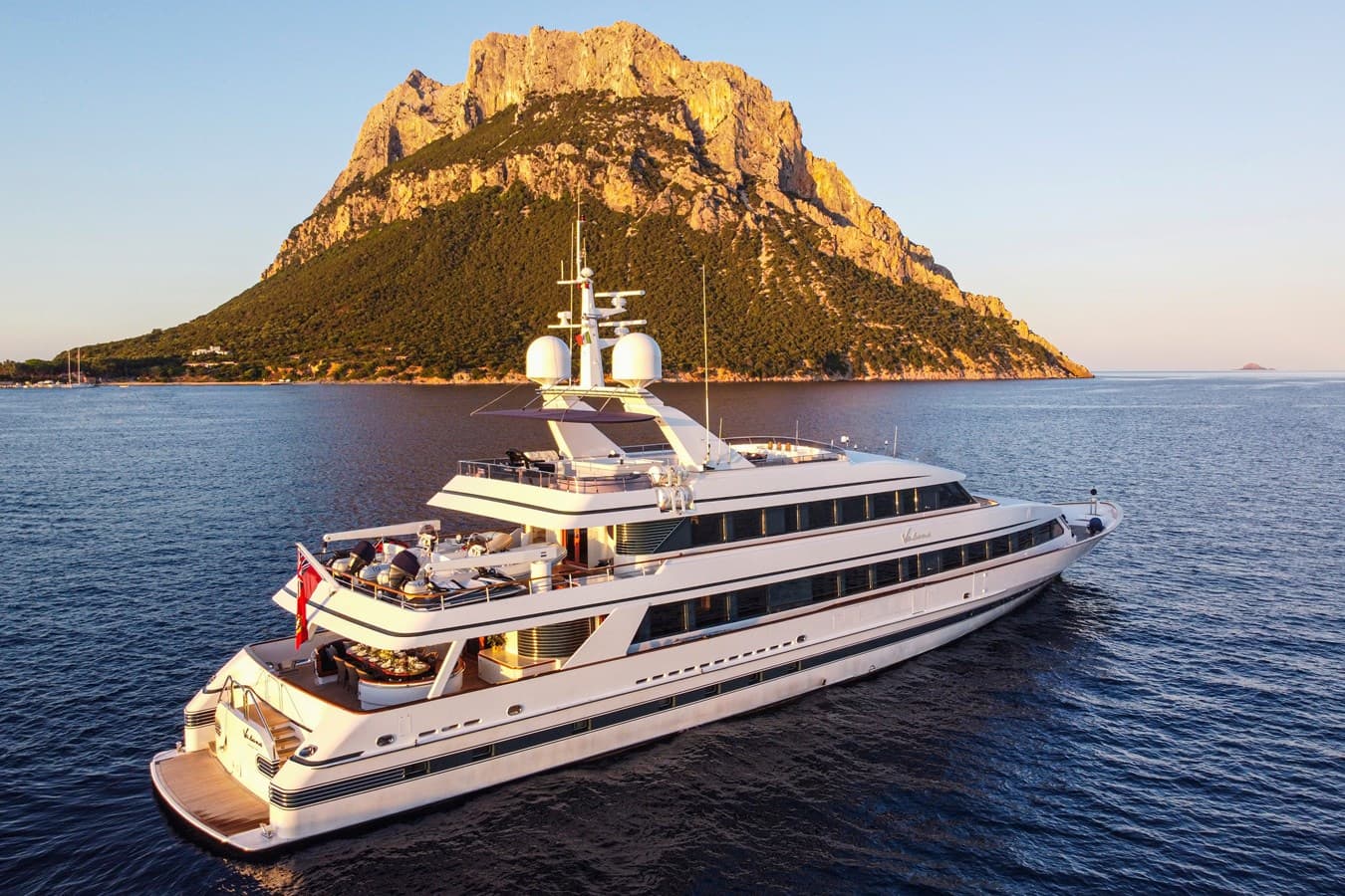 unluler ve yatlari Eric Clapton Va Bene