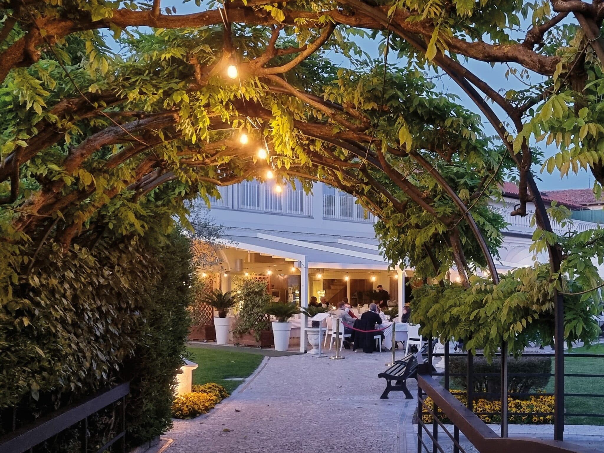 Franciacorta il giardino 02 edited