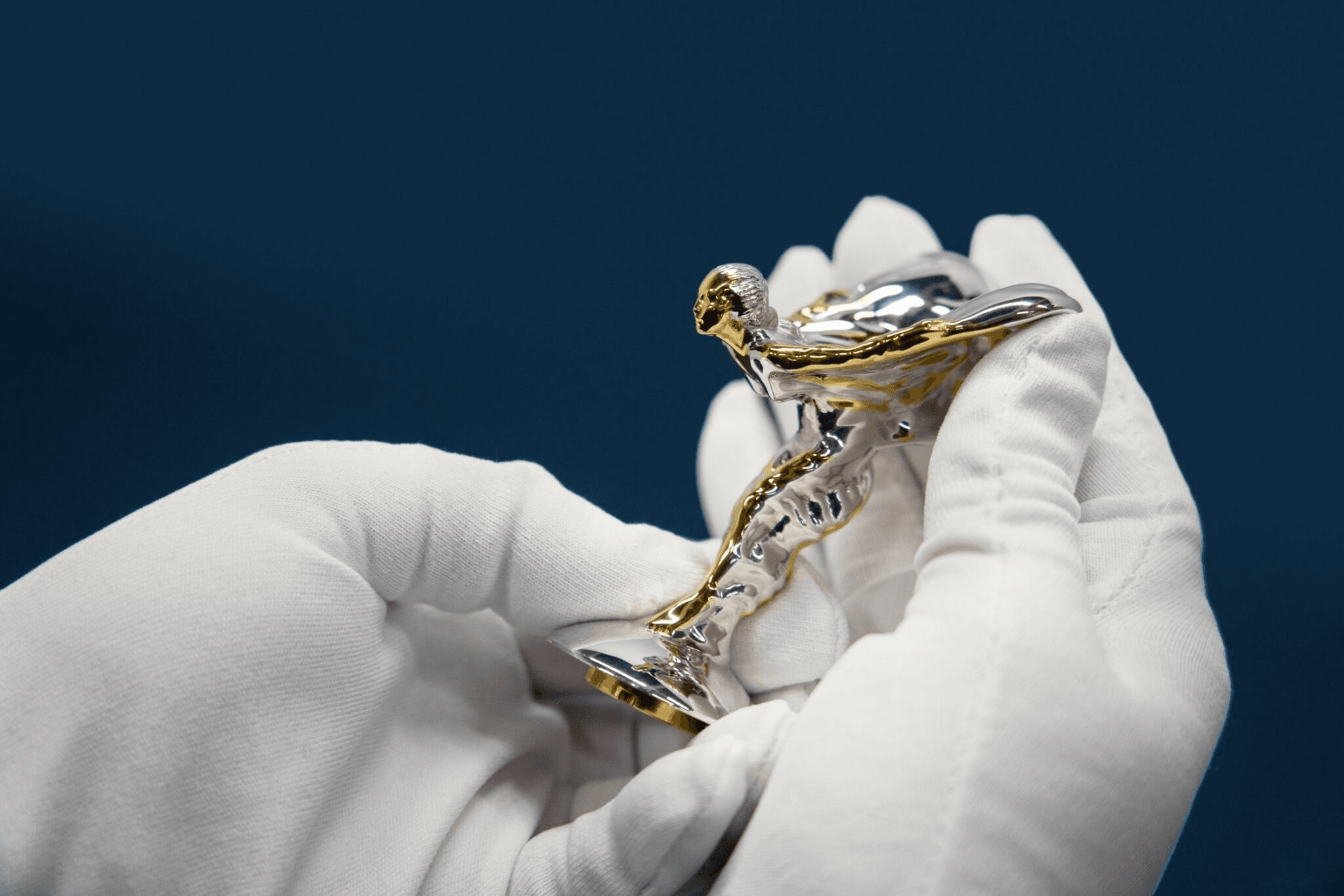 Rolls-Royce’s Silent and Glamorous Signature in Music History