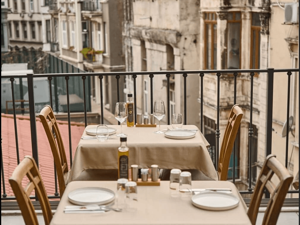 Best Wine Bars in Istanbul