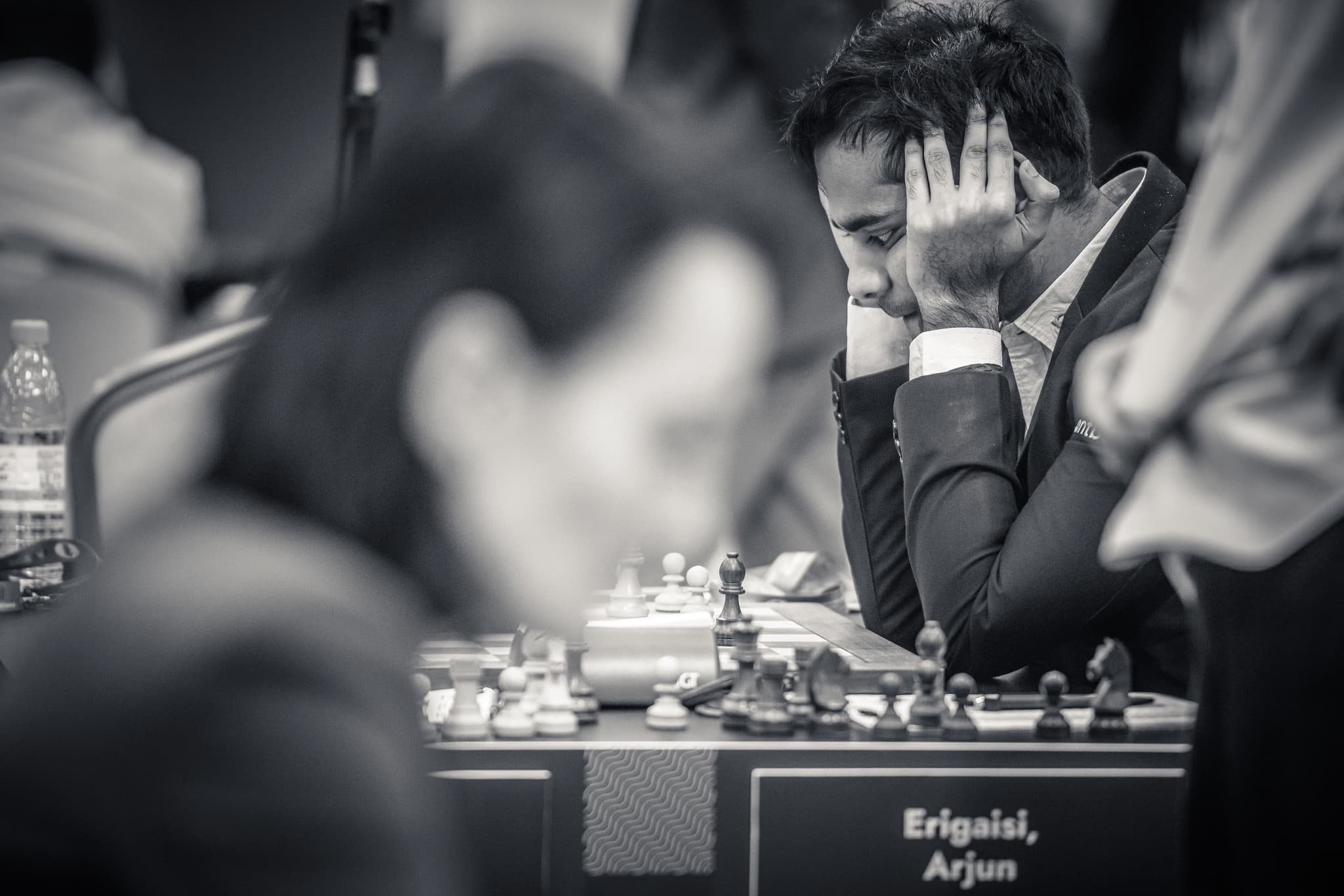 Tahtada Taht Kurmak: Satranç Hakkında Bazı Şeyler