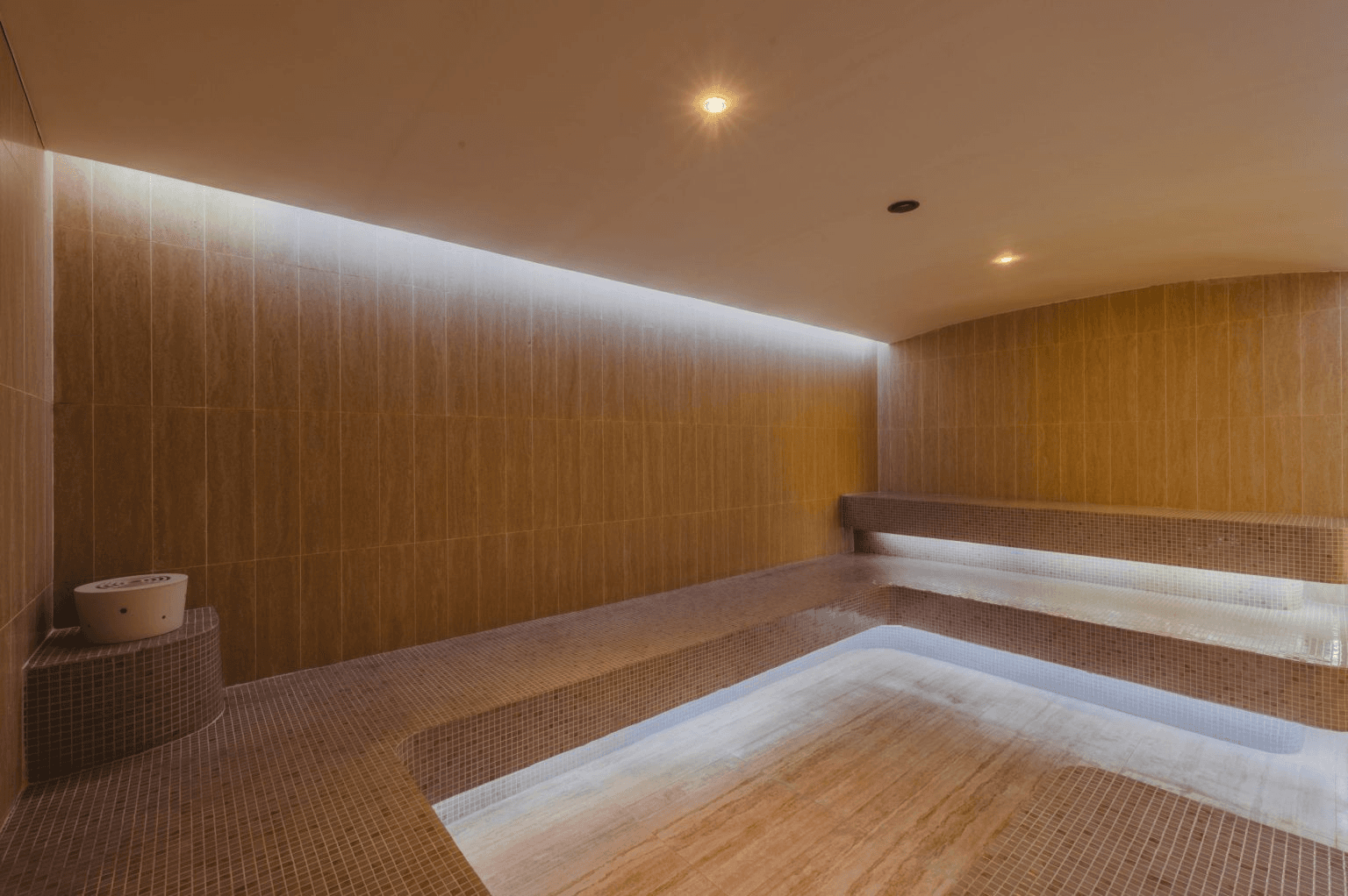 The World’s Best Hotel Saunas