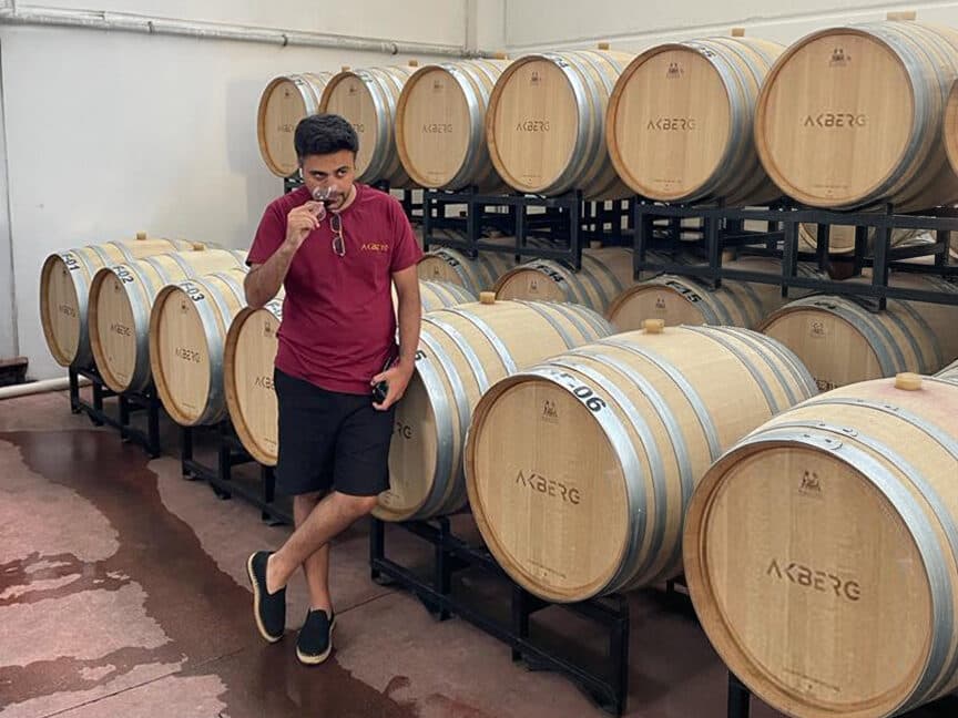 akberg sarapcilik guney kose edited