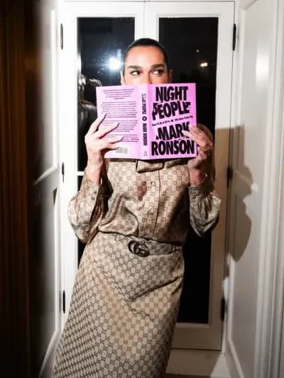 kitap kulupleri dua lipa edited