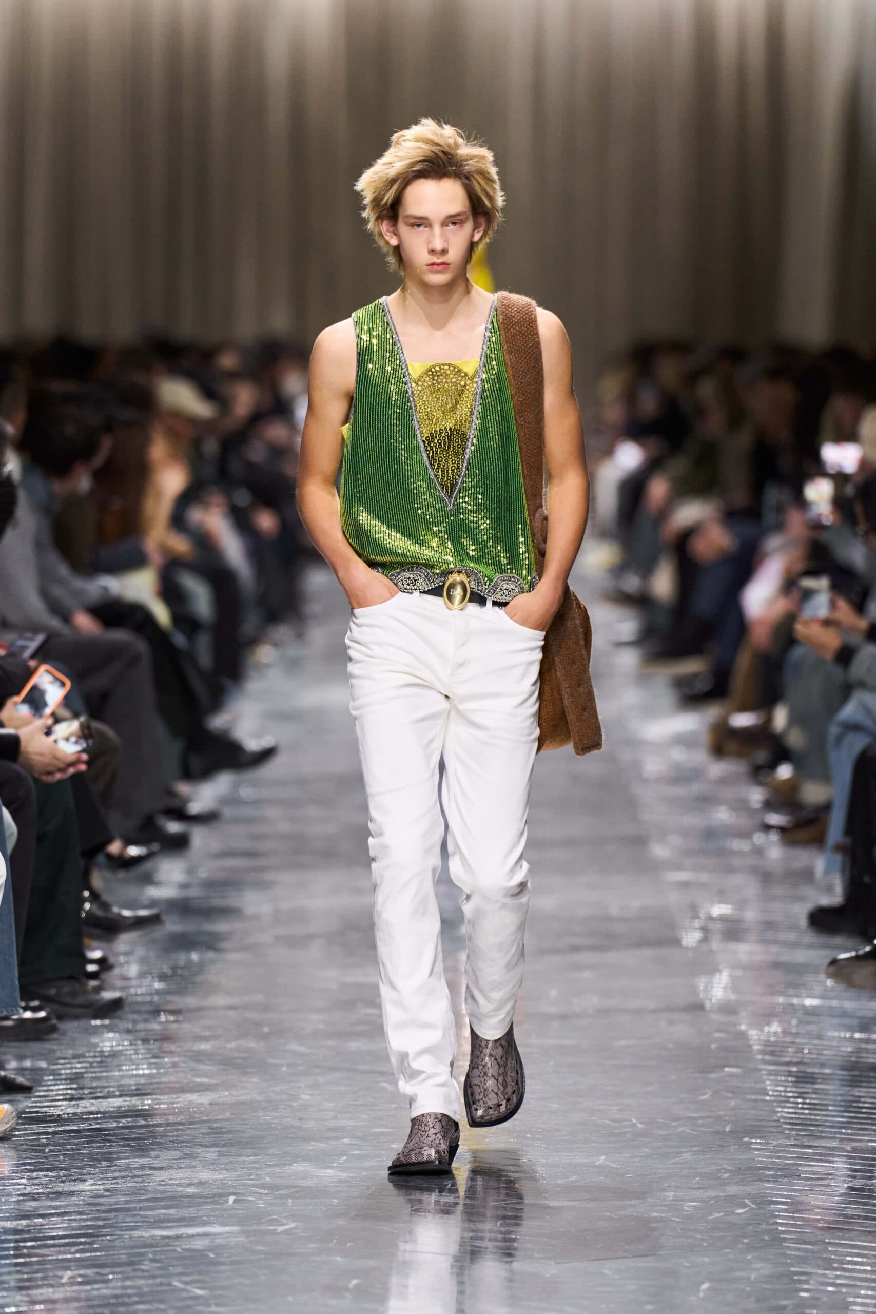 paris erkek moda haftasi dior 01