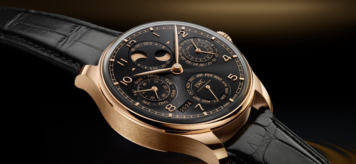 Daimi Takvimin Altınla Buluşması: IWC Portugieser Perpetual Calendar 44