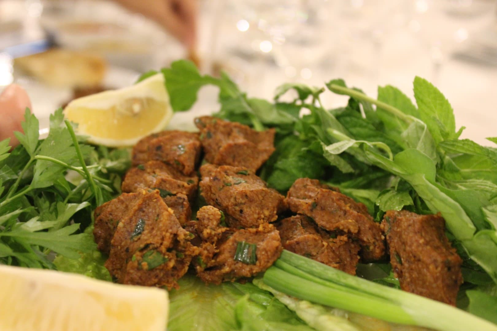 yemek sarap eslesmesi cigkofte