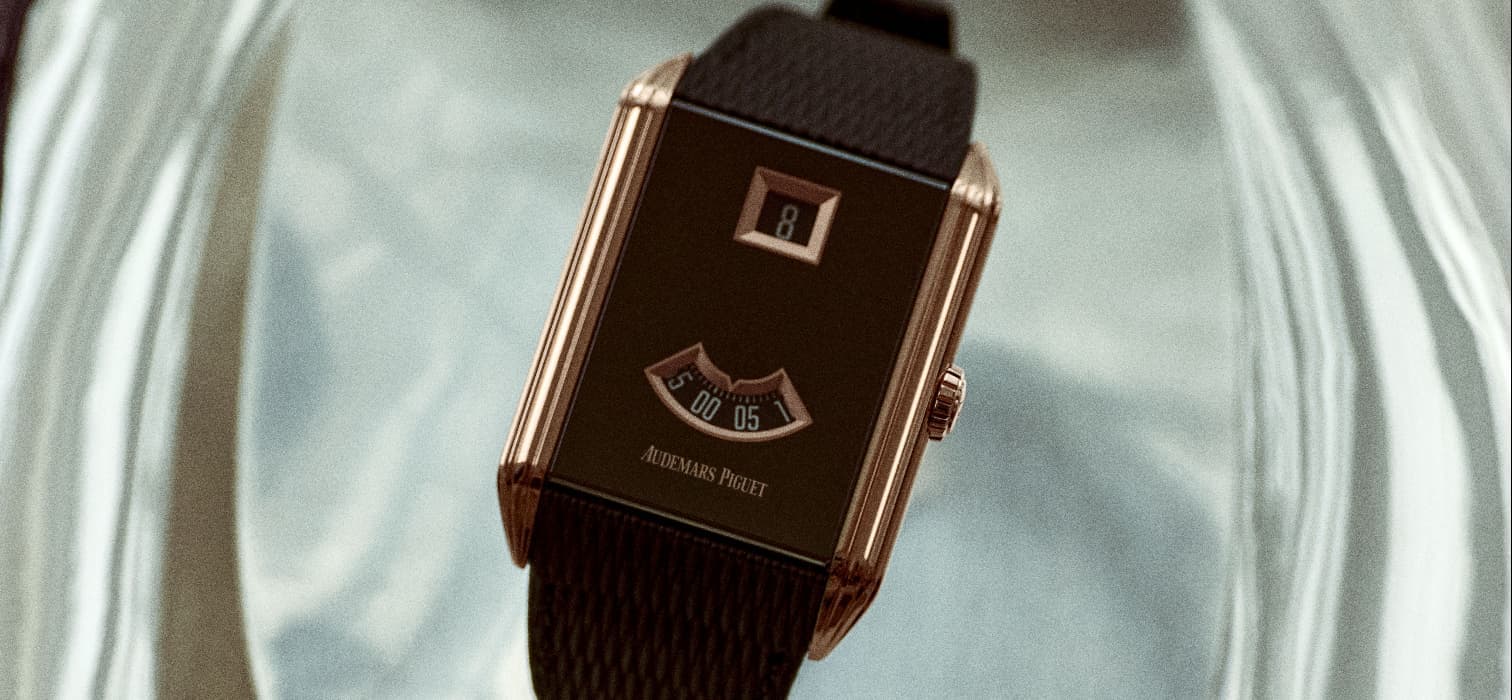 Audemars Piguet’den Yeni New Frame Jumping Hour