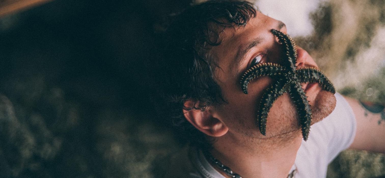 Umami, Yapıbozum ve Dada: Koca Rıfo’nun Denizi