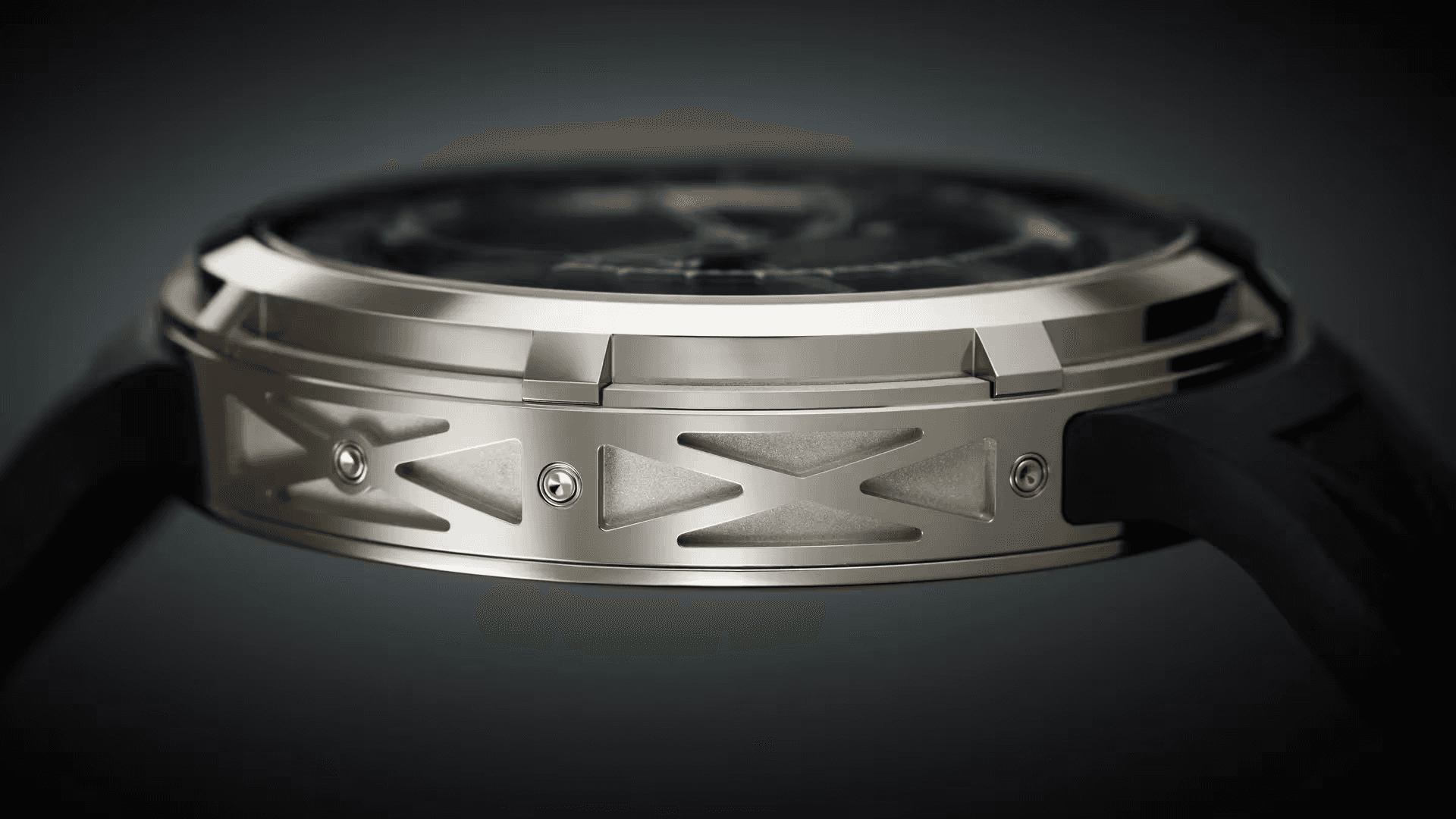 Zamanın Astronomik Yüzü: Patek Philippe Ref. 6105G Celestial Sunrise & Sunset