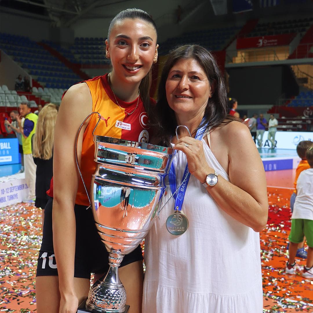 anneler gunu aycin akyol1