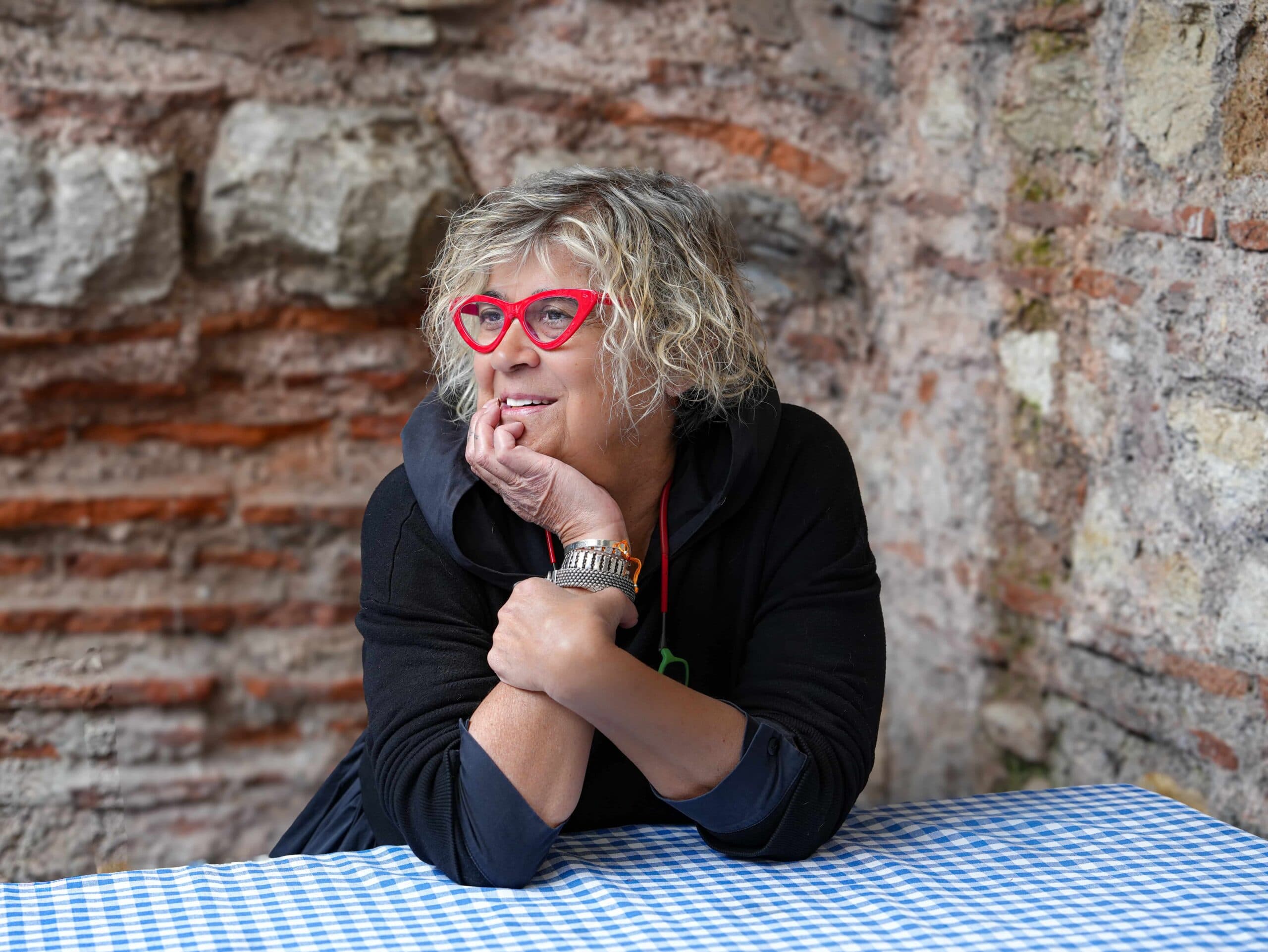 ayse sensilay 12