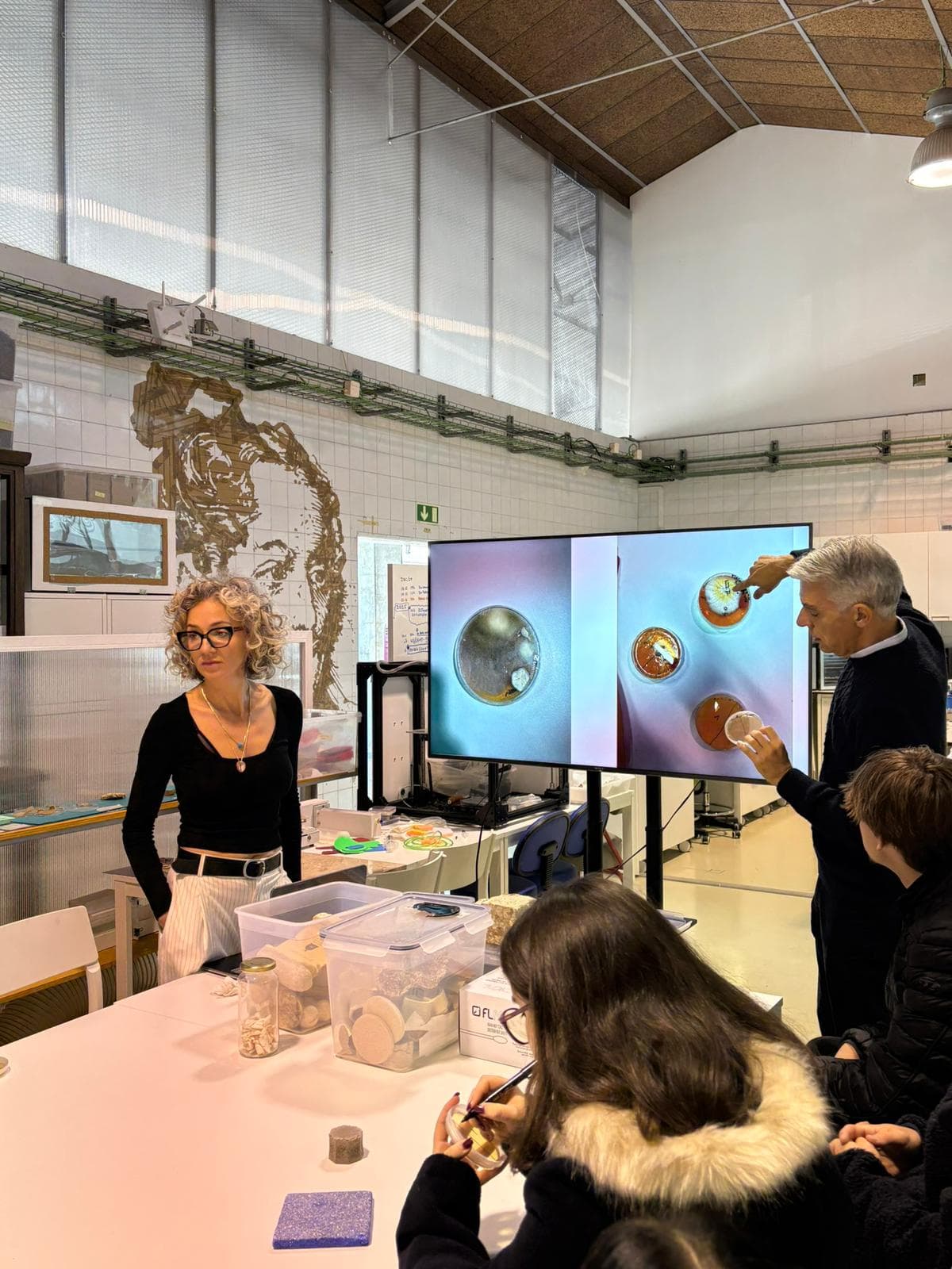 biyosanat nedir Laboratuvar13