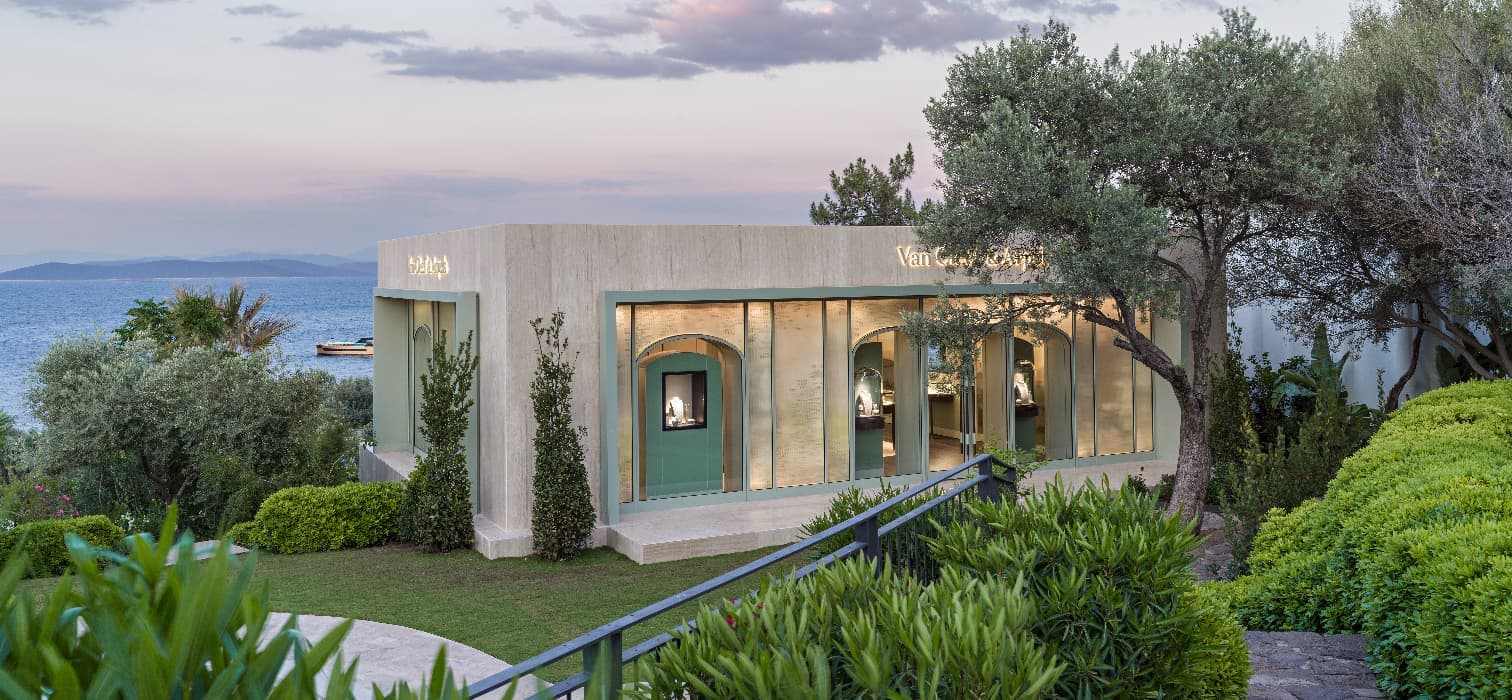 Van Cleef & Arpels Bodrum Butiği Kapılarını Açıyor