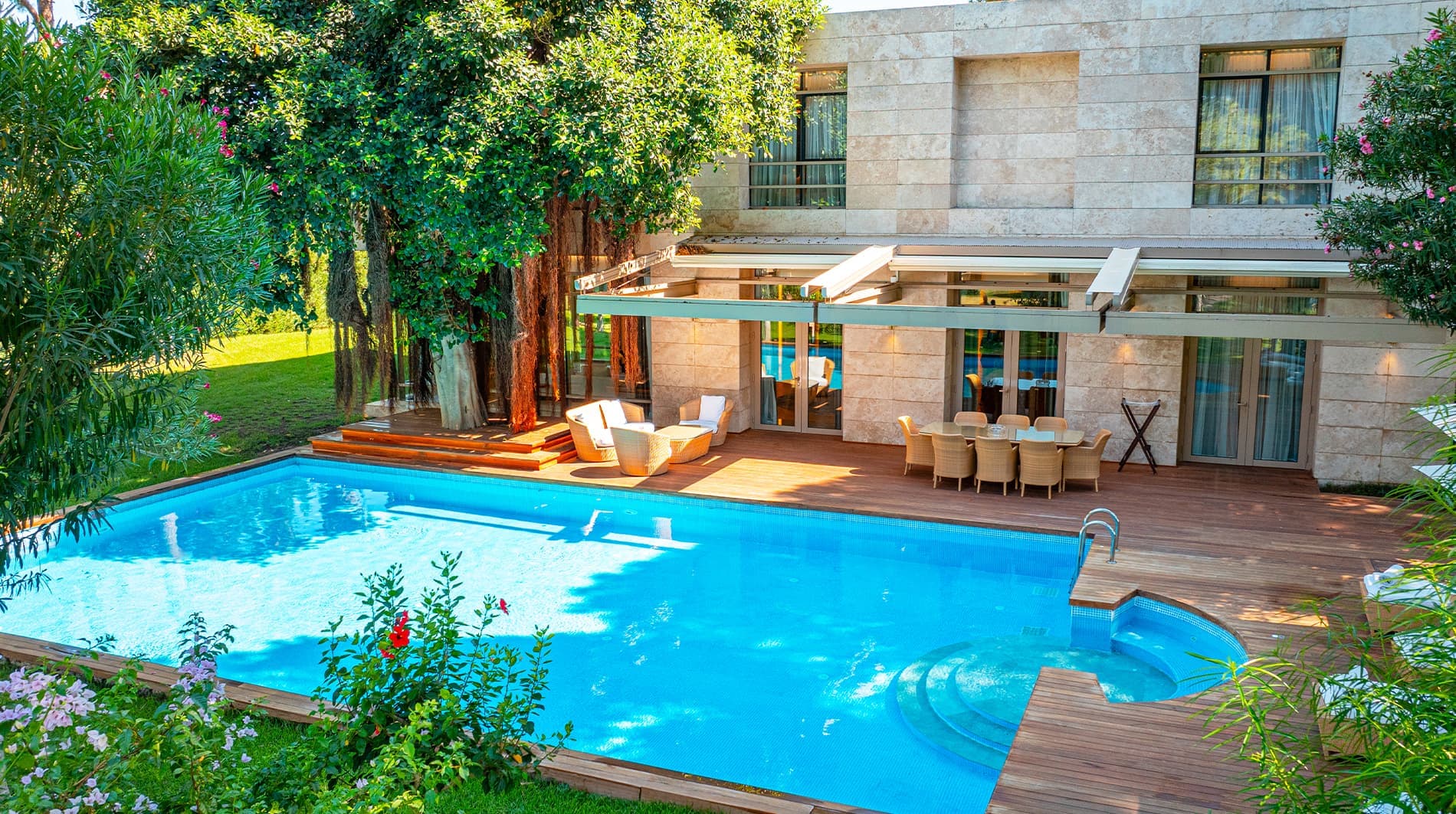Gloria Serenity Resort Vip Villa