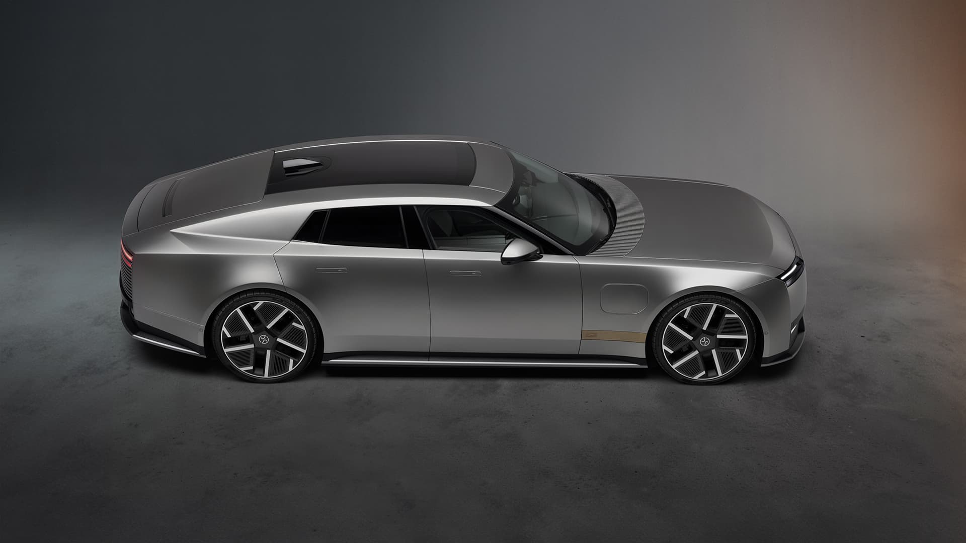 Silver Side Profile