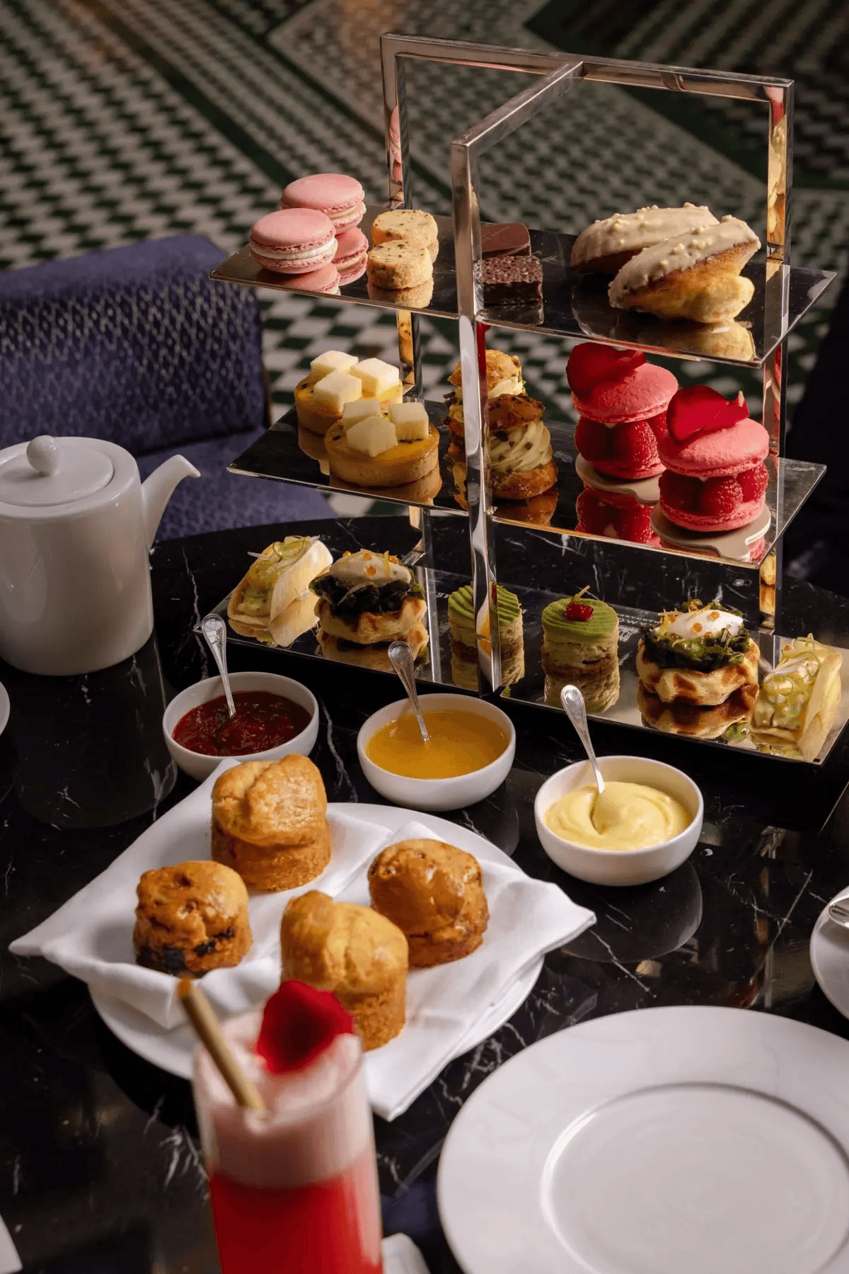 The Luxurious Afternoon Tea Experiences