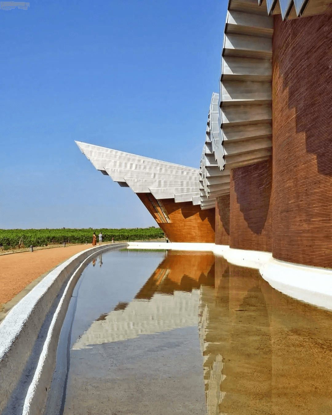 The World’s Most Beautifully Designed Wineries