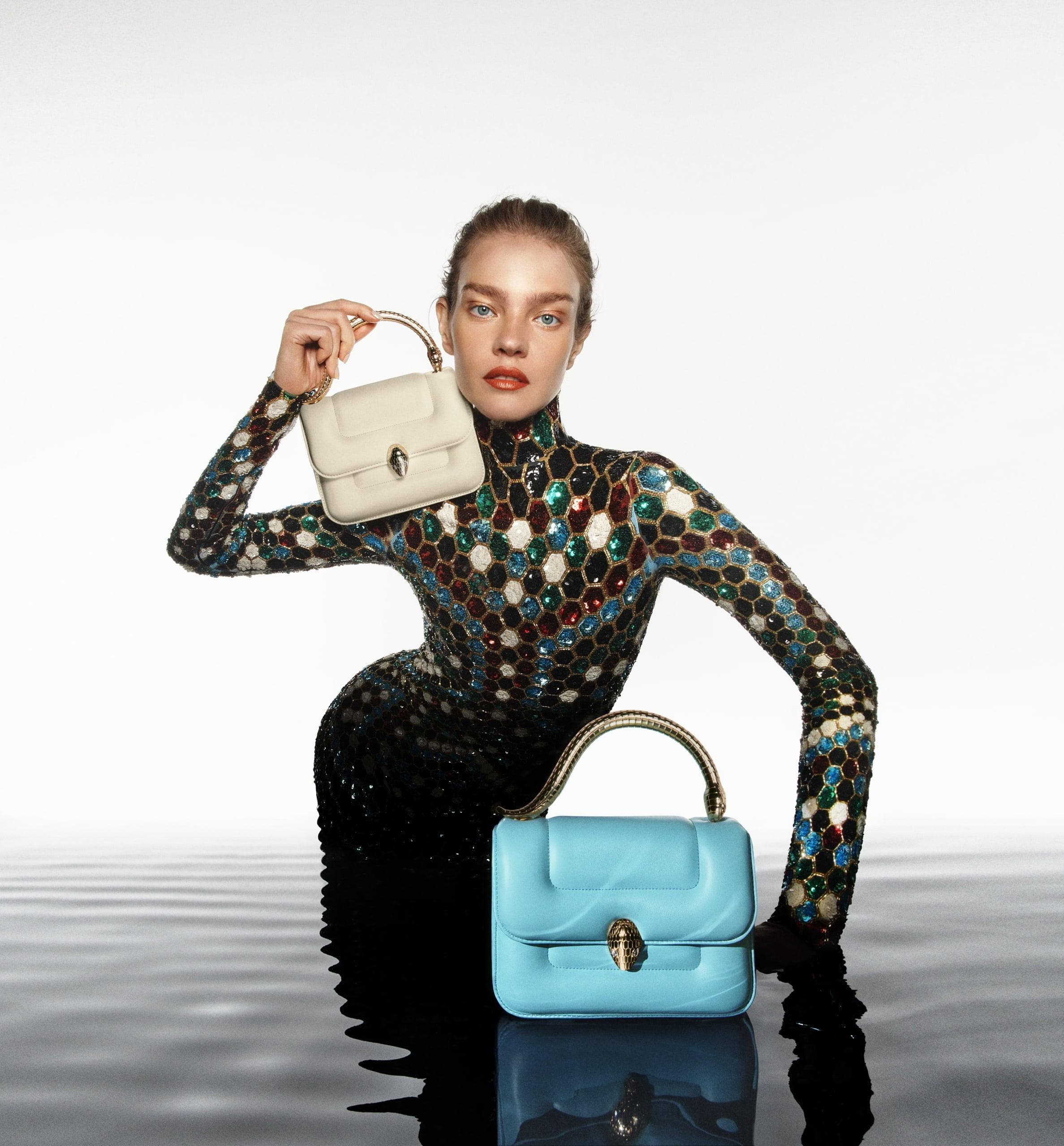 Bvlgari’nin Serpenti’si Mary Katrantzou ile Deri Değiştiriyor