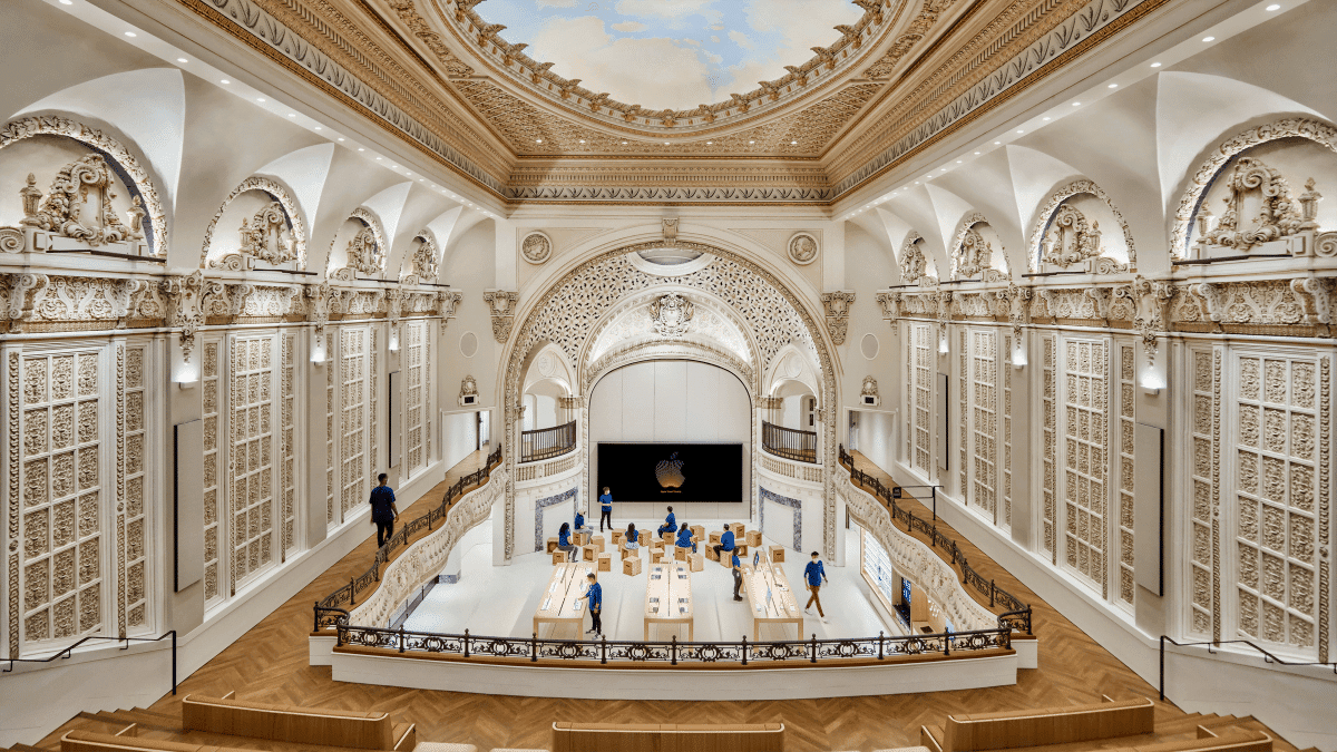 Apple’s Historic Theatre with New Technology