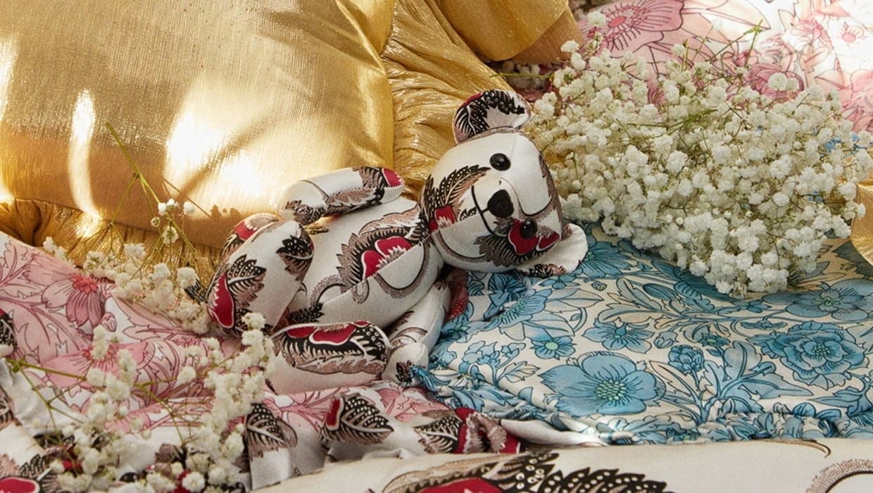 Hollywood Homewares Keep Your House Warm This Winter