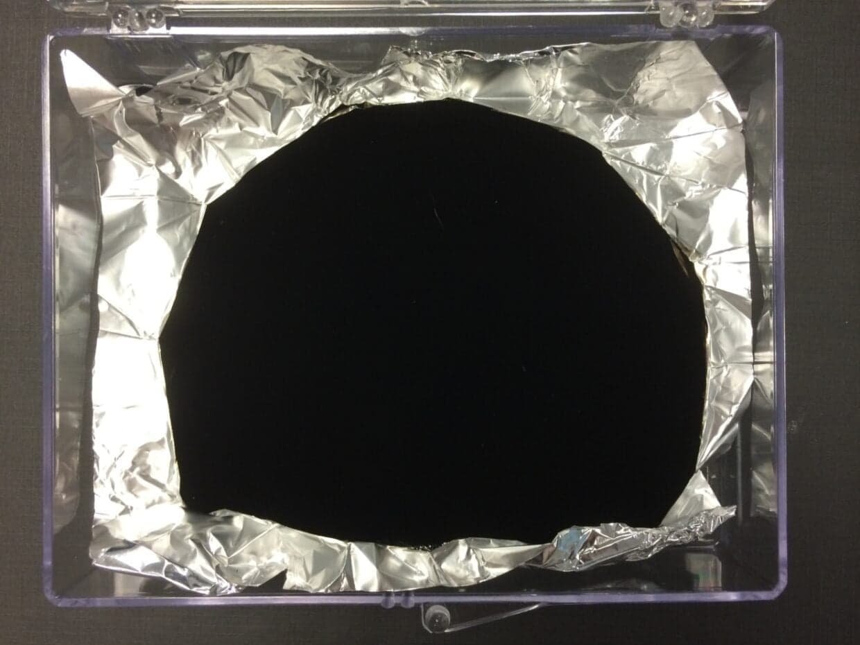 Vantablack 01 1