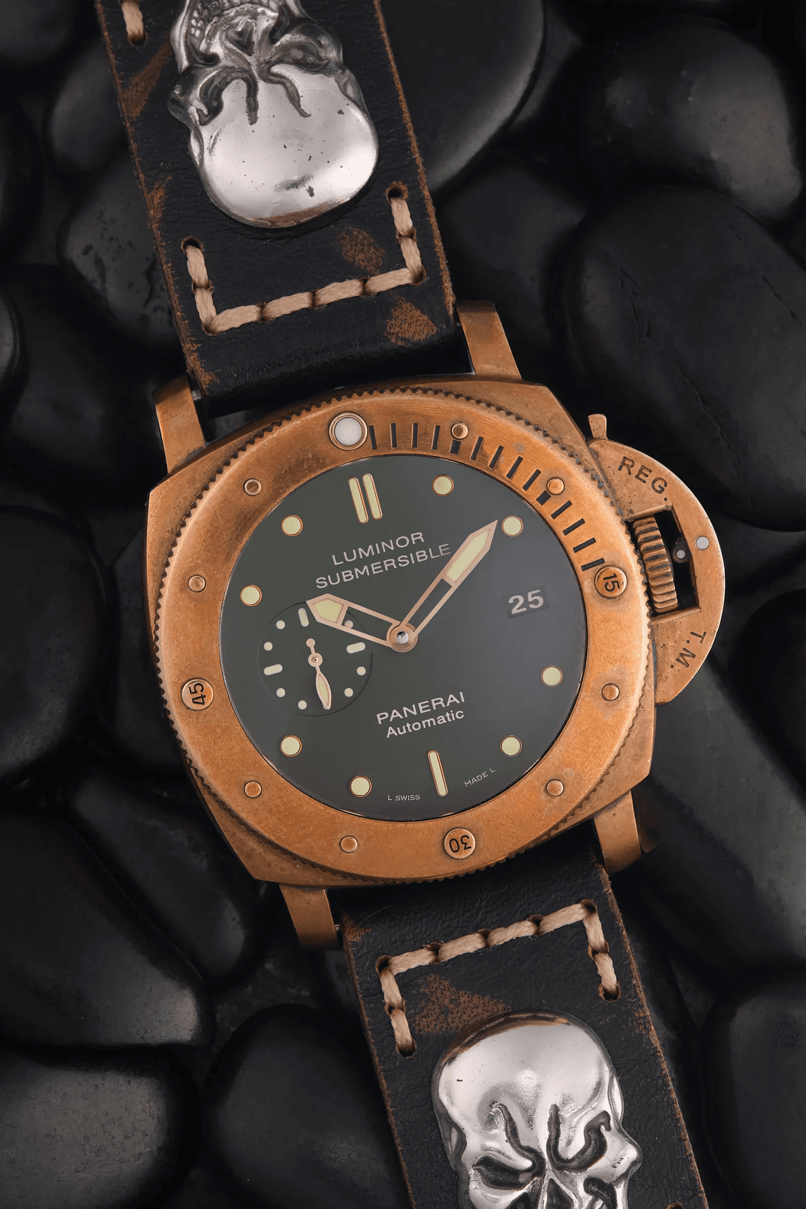 Panerai Reference Pam00382 Luminor Submersible 1950 Glam