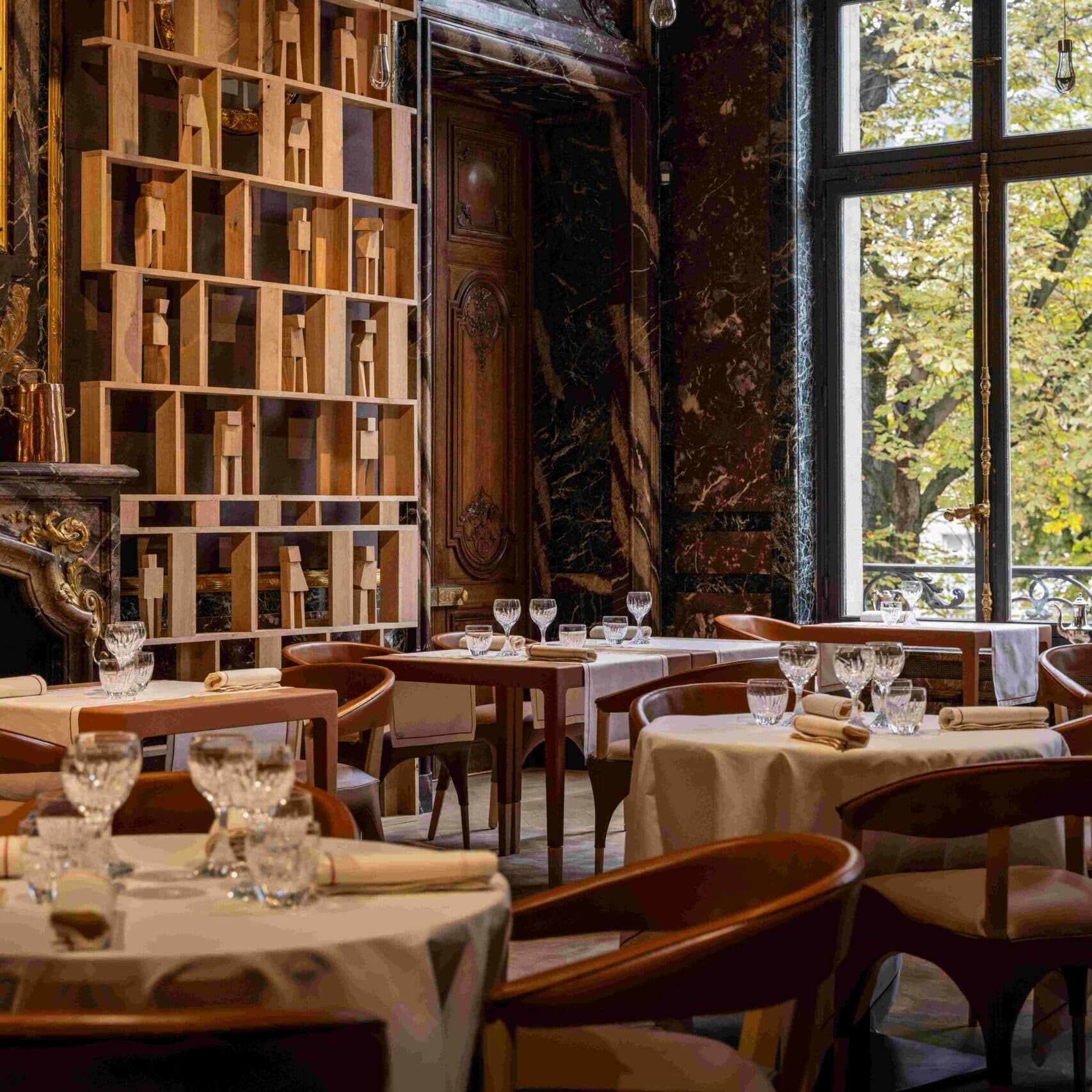 dunyanin konustugu restoranlar Alain Ducasse Baccarat edited